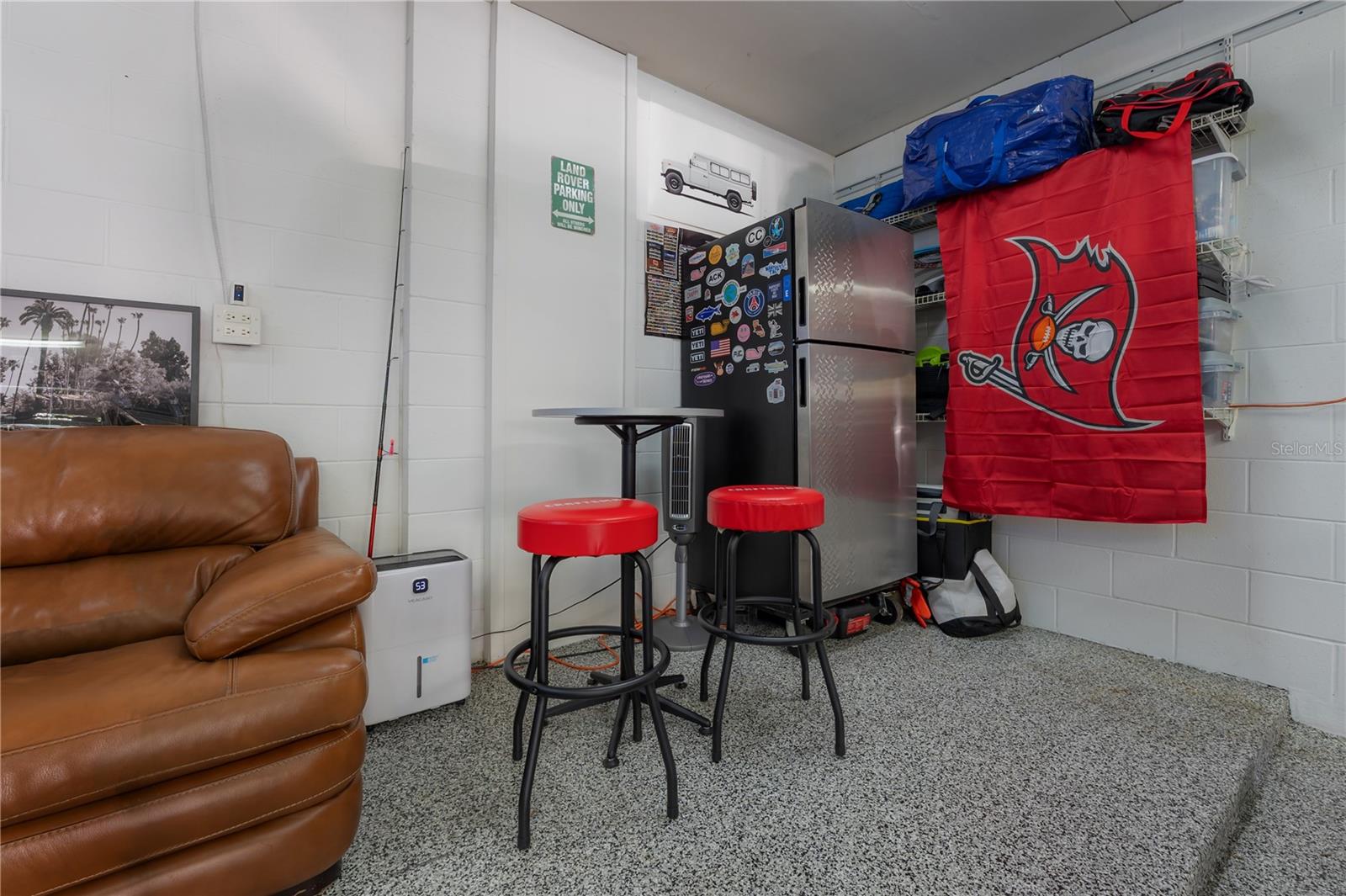 Image 34 of 64 For 709 Mainsail Drive 709