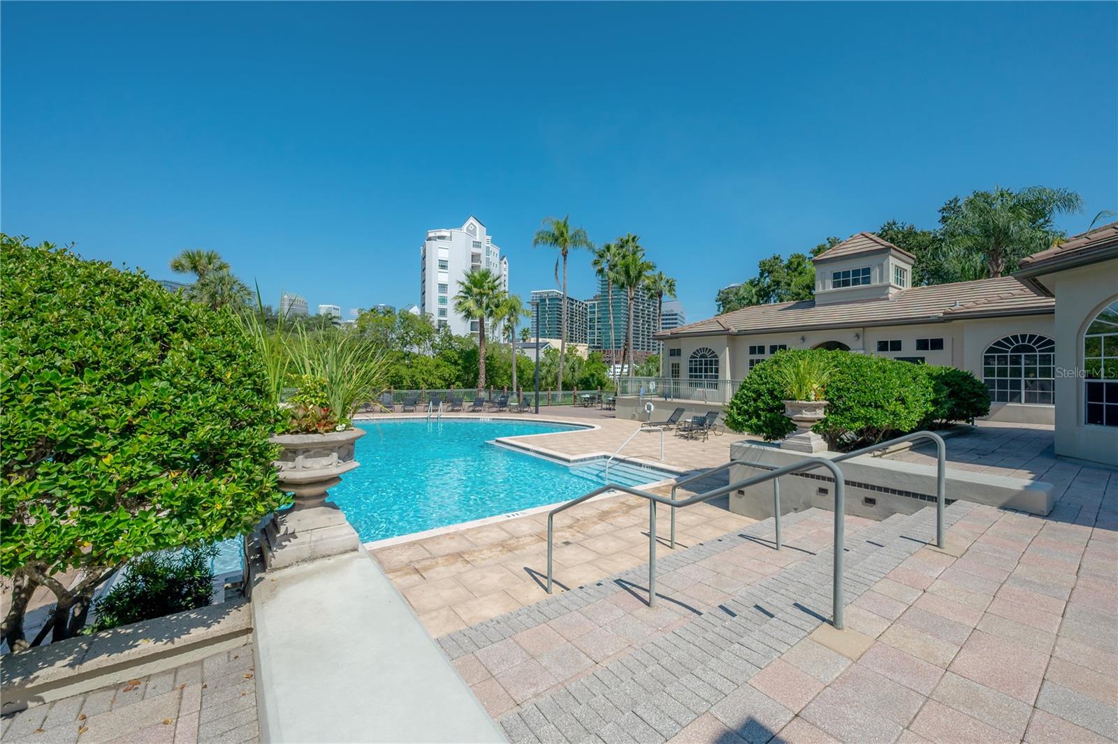 Image 36 of 64 For 709 Mainsail Drive 709