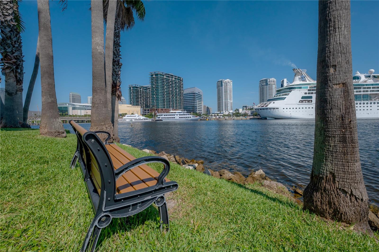 Image 48 of 64 For 709 Mainsail Drive 709