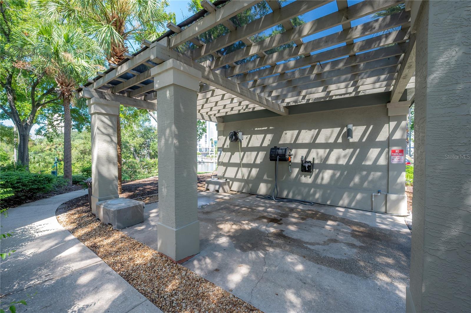 Image 58 of 64 For 709 Mainsail Drive 709