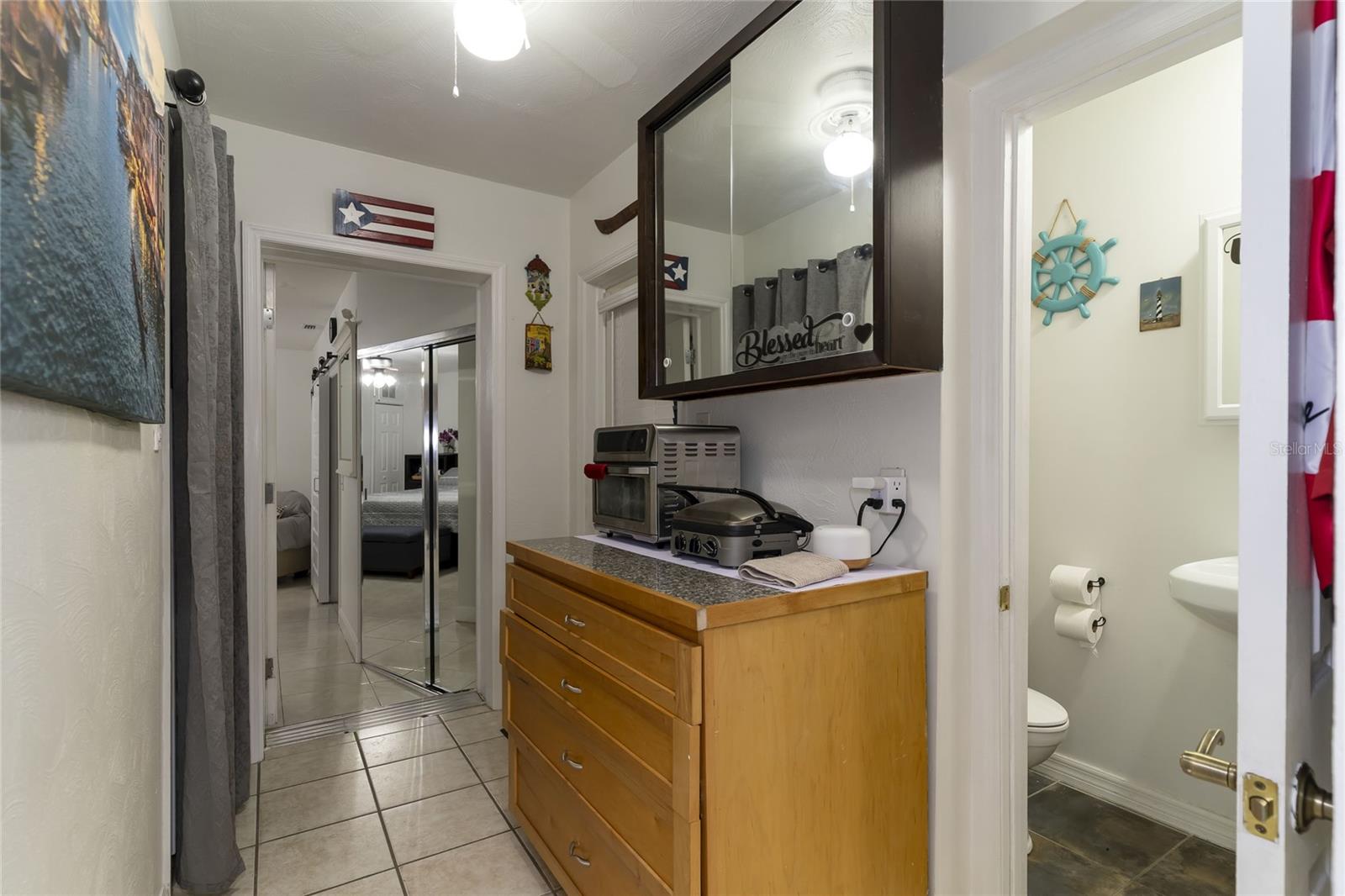 Image 27 of 49 For 1802 Knollwood Street