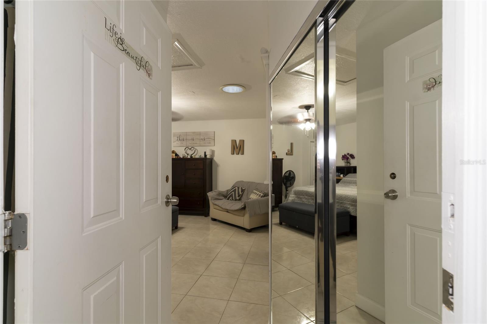 Image 28 of 49 For 1802 Knollwood Street