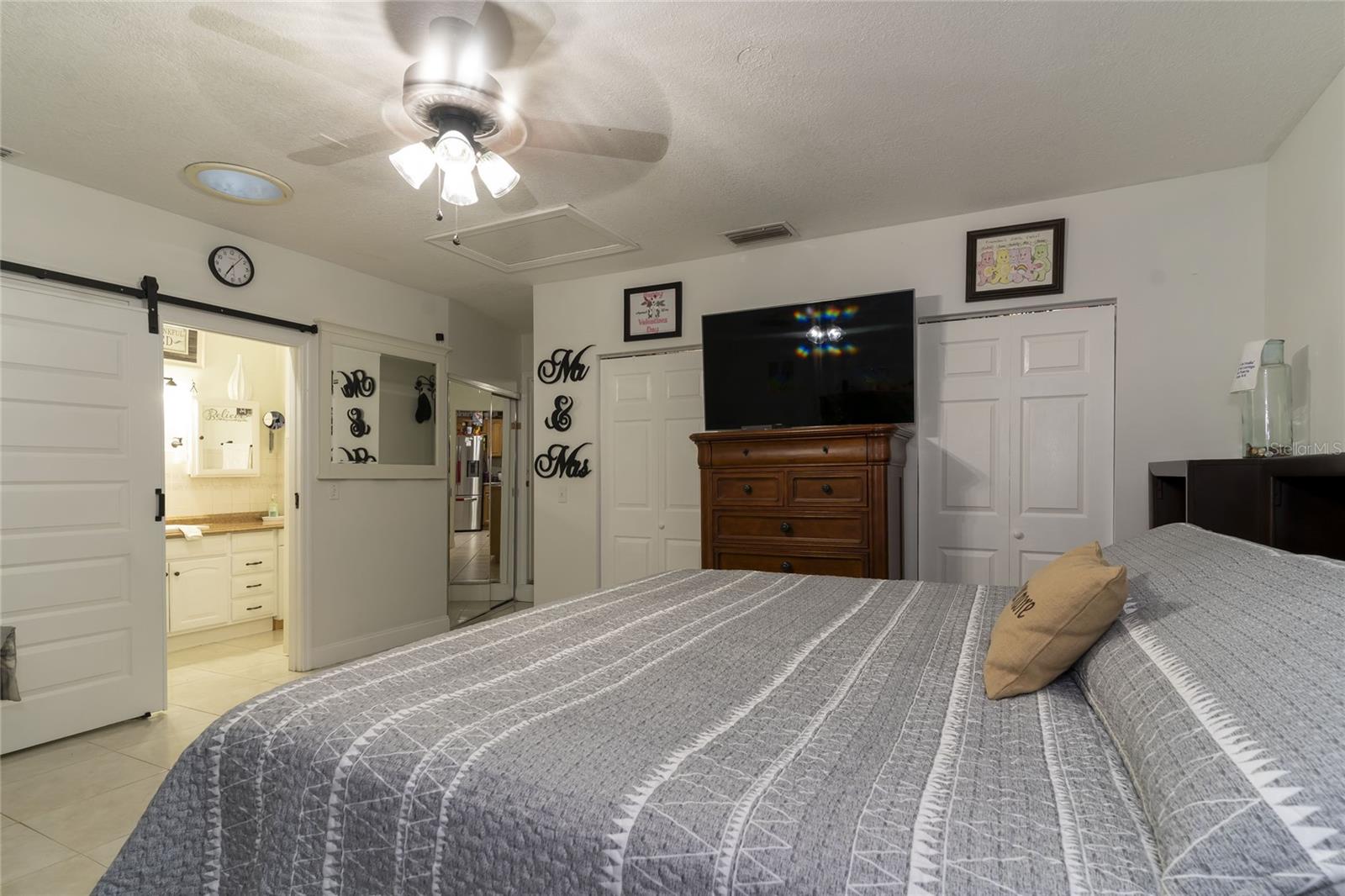 Image 33 of 49 For 1802 Knollwood Street