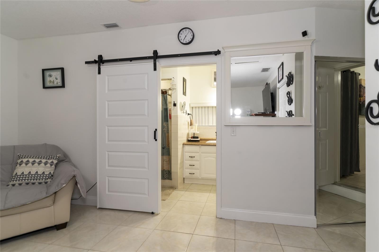 Image 34 of 49 For 1802 Knollwood Street