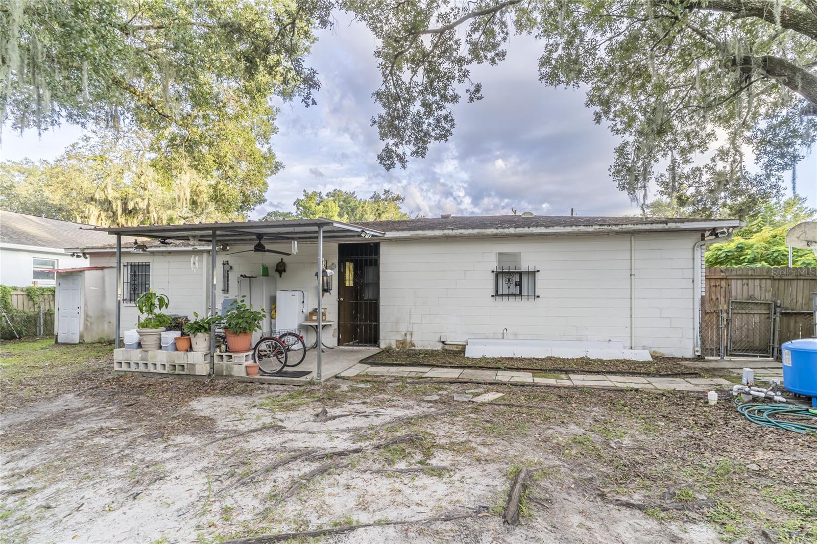 Image 5 of 49 For 1802 Knollwood Street