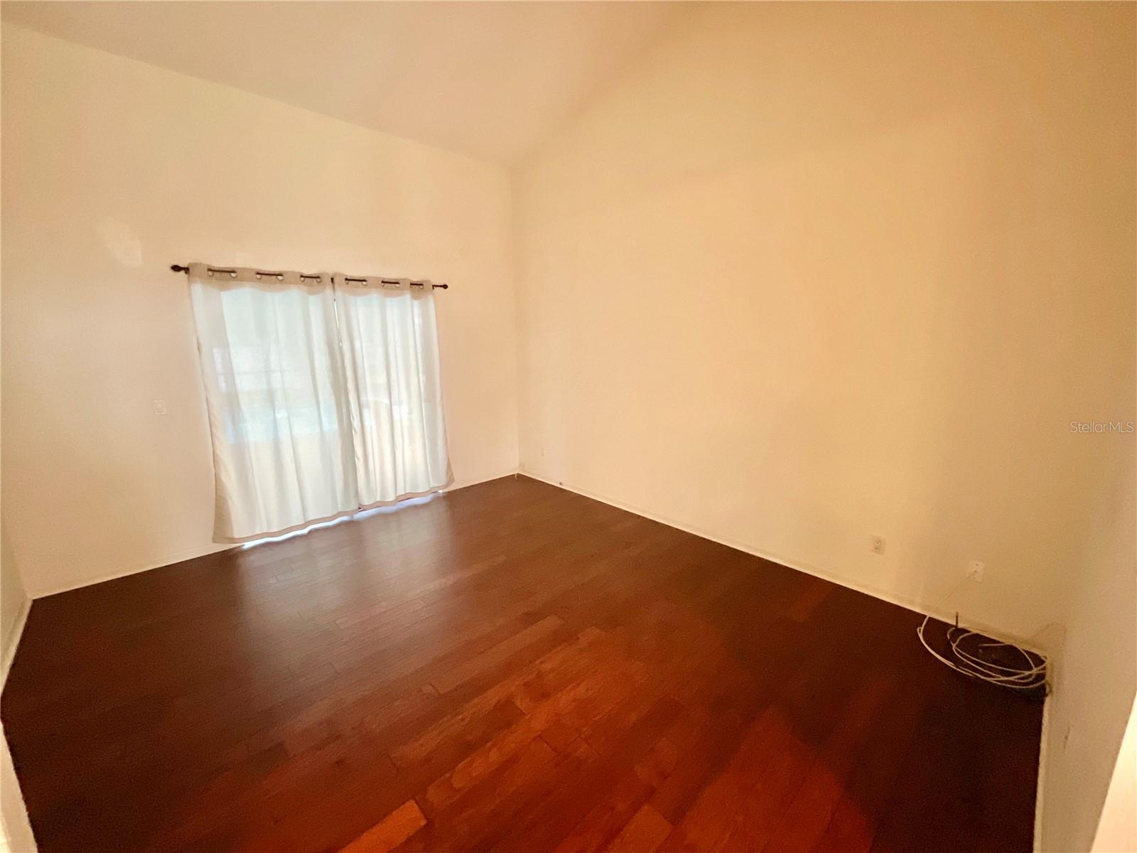 Image 13 of 36 For 1349 Hillside Drive