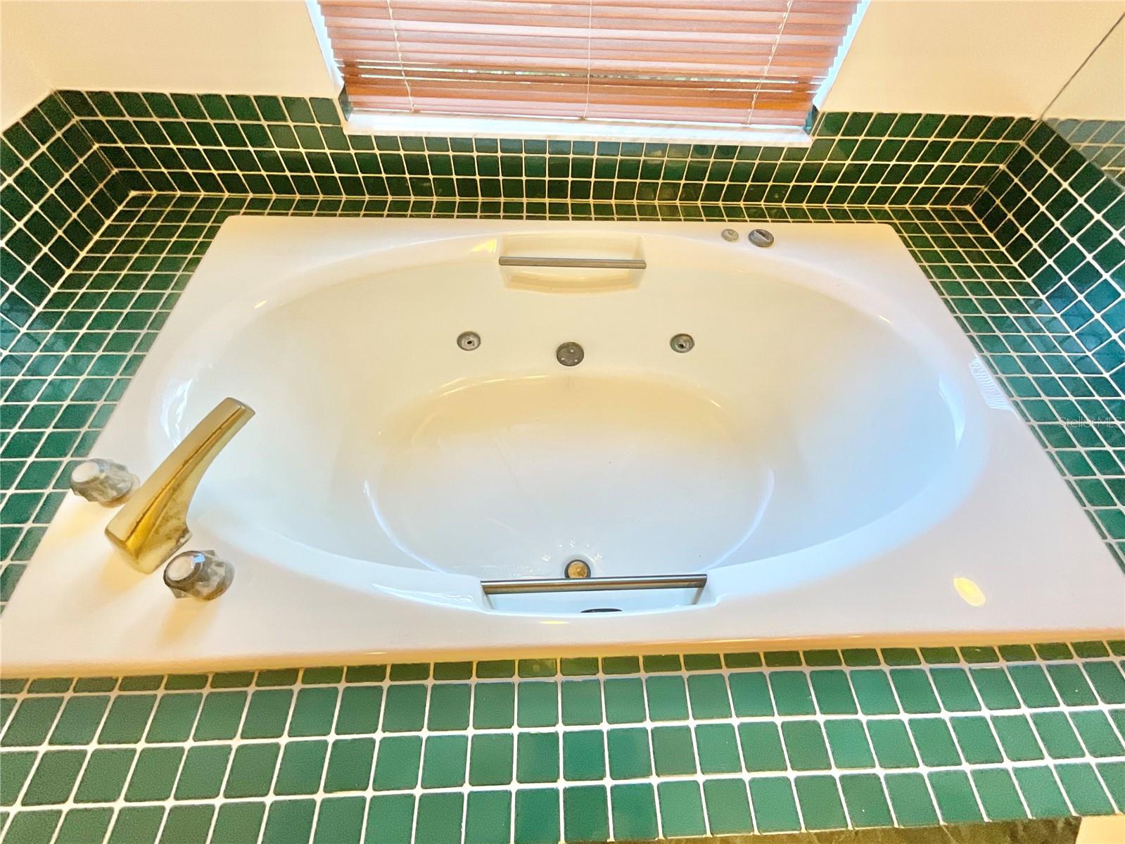 Image 17 of 36 For 1349 Hillside Drive