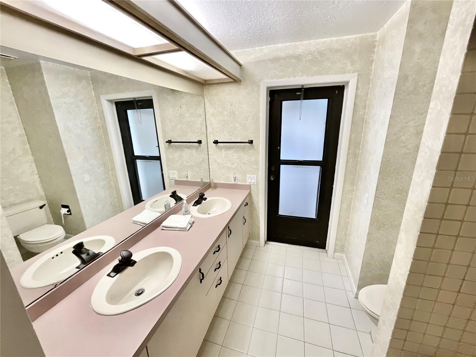 Image 20 of 36 For 1349 Hillside Drive