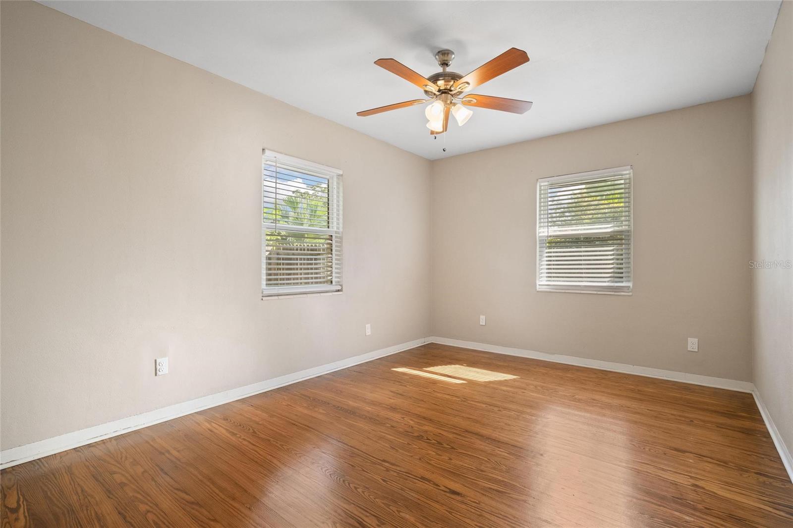 Image 13 of 23 For 4625 3rd Avenue S