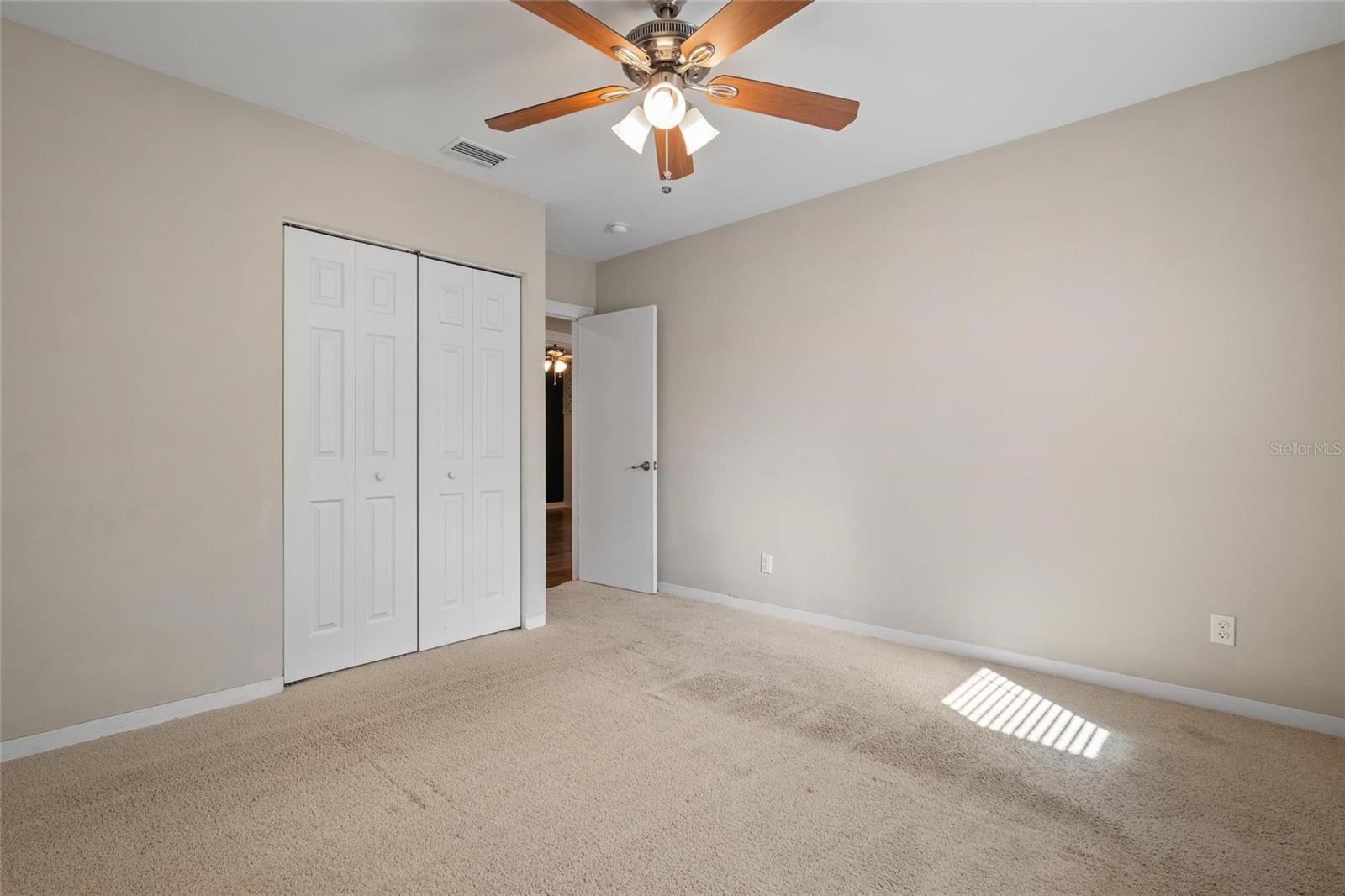 Image 18 of 23 For 4625 3rd Avenue S