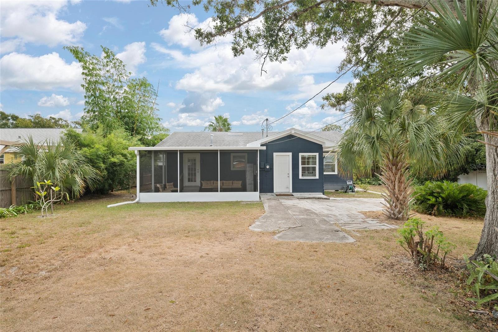 Image 20 of 23 For 4625 3rd Avenue S