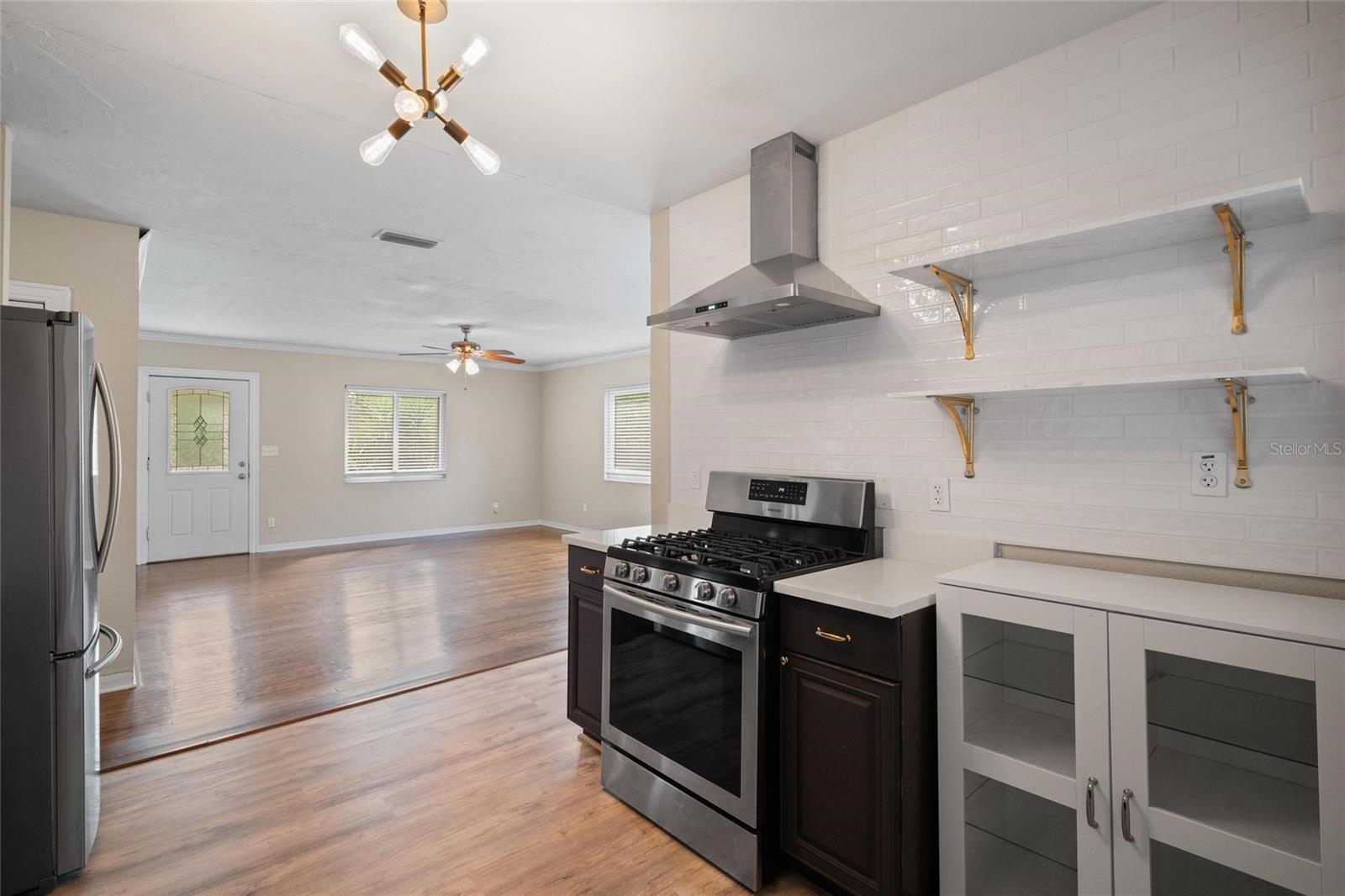 Image 9 of 23 For 4625 3rd Avenue S