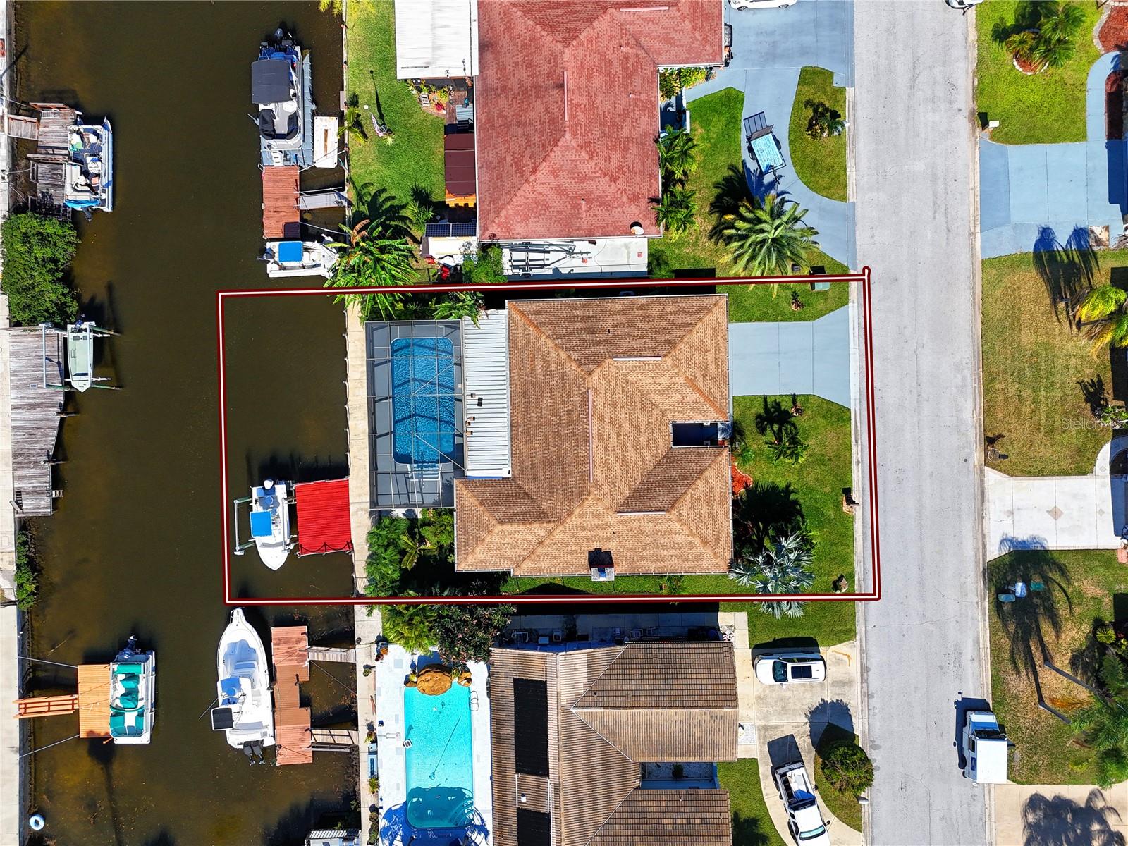 Listing photo id 51 for 9817 San Sierra Way