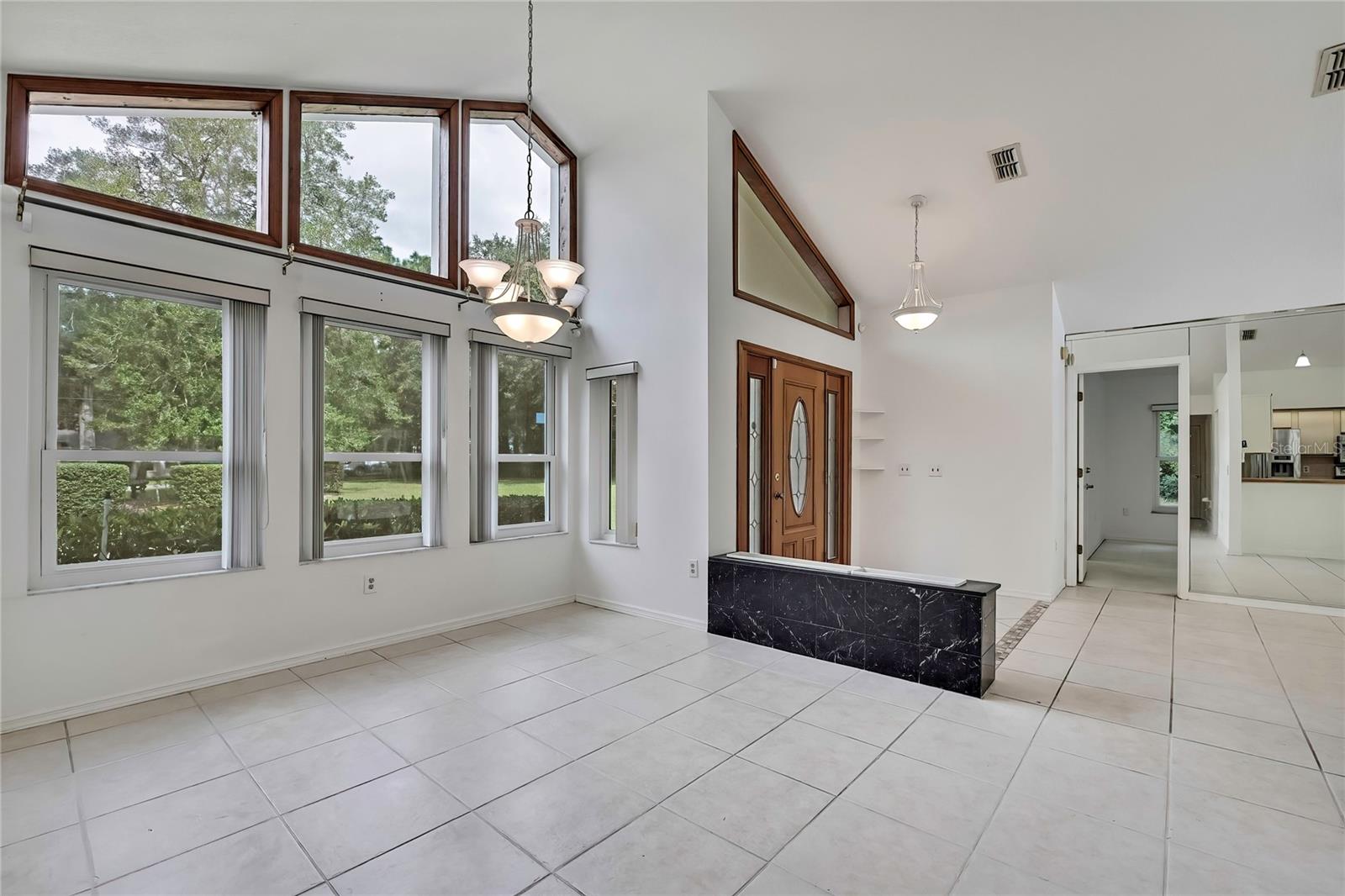 Image 14 of 40 For 1448 Stafford Street