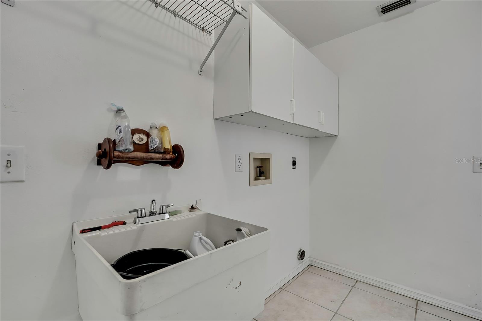 Image 27 of 40 For 1448 Stafford Street