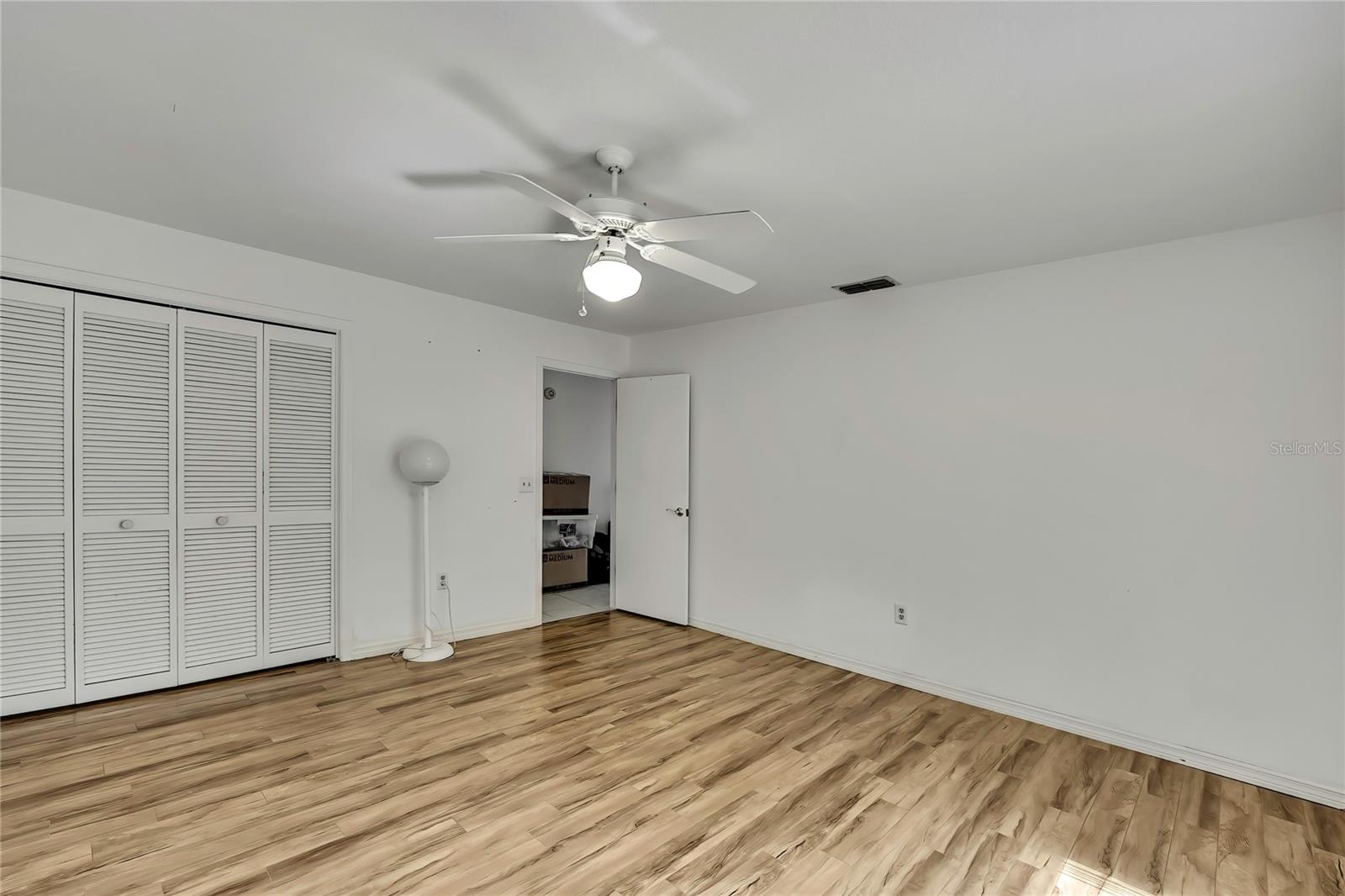 Image 33 of 40 For 1448 Stafford Street