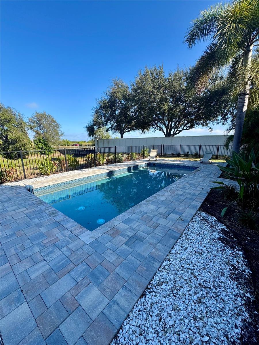 Image 23 of 25 For 6104 Champions Row Street