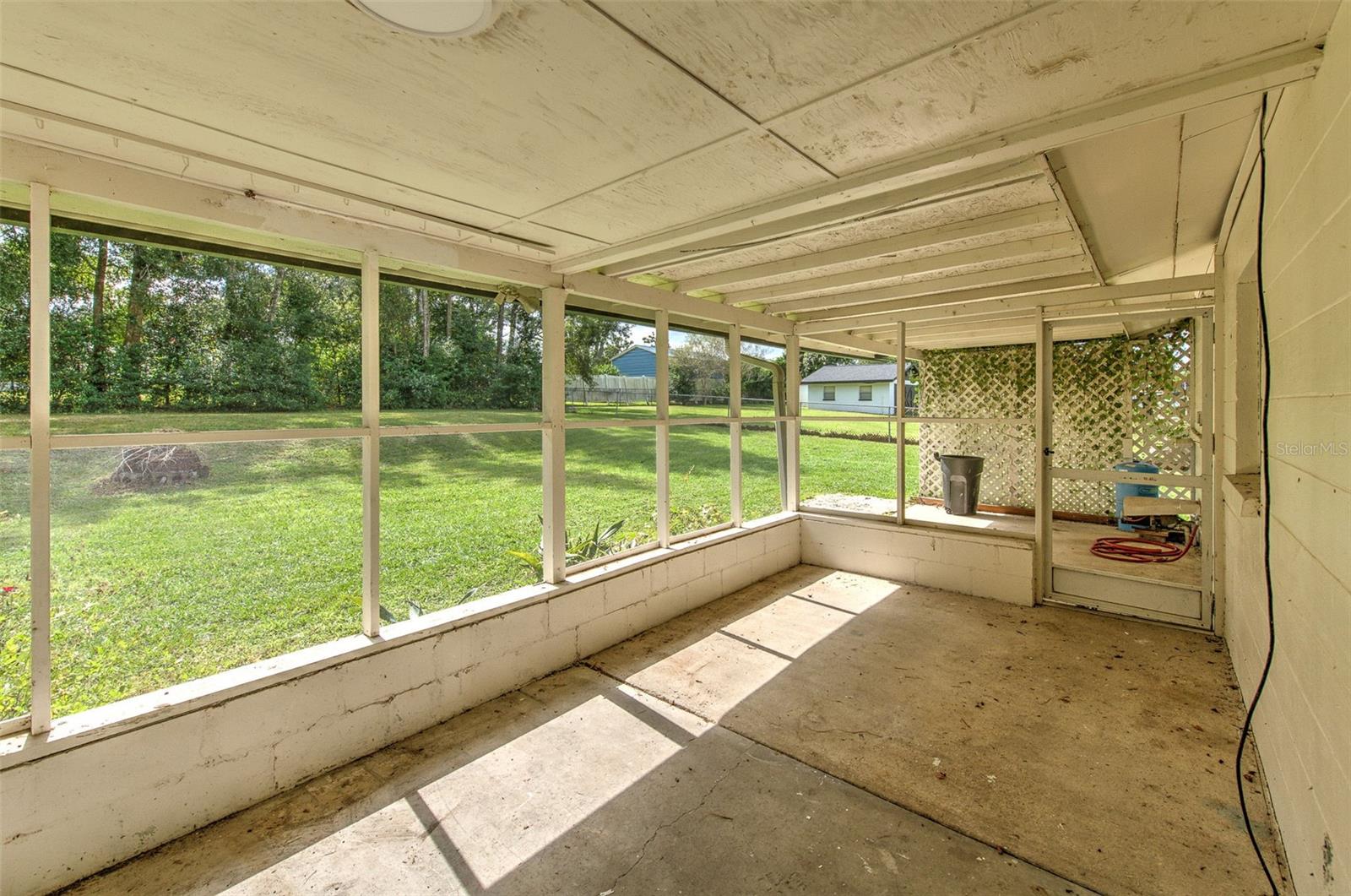 Image 13 of 37 For 37224 Nicole Avenue