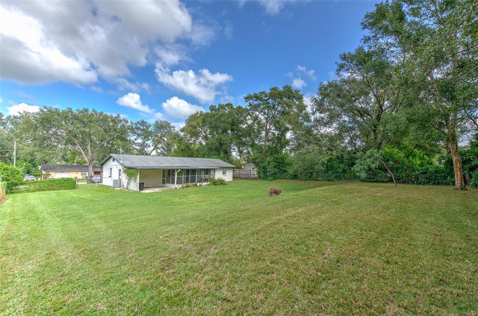 Image 14 of 37 For 37224 Nicole Avenue