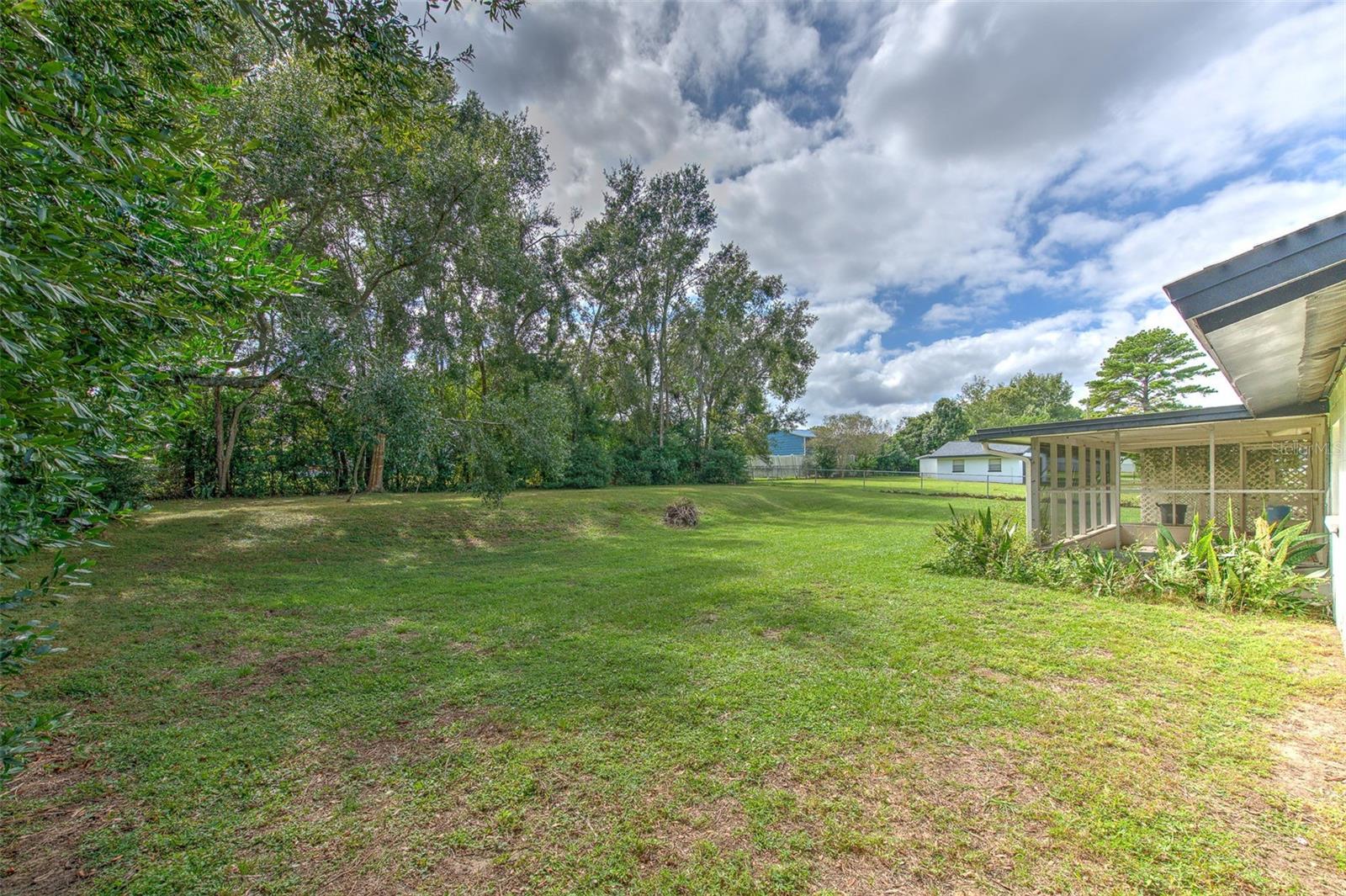 Image 32 of 37 For 37224 Nicole Avenue