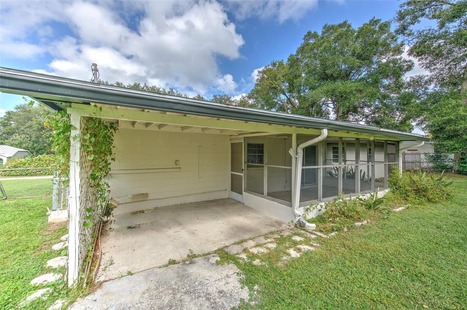 Image 33 of 37 For 37224 Nicole Avenue