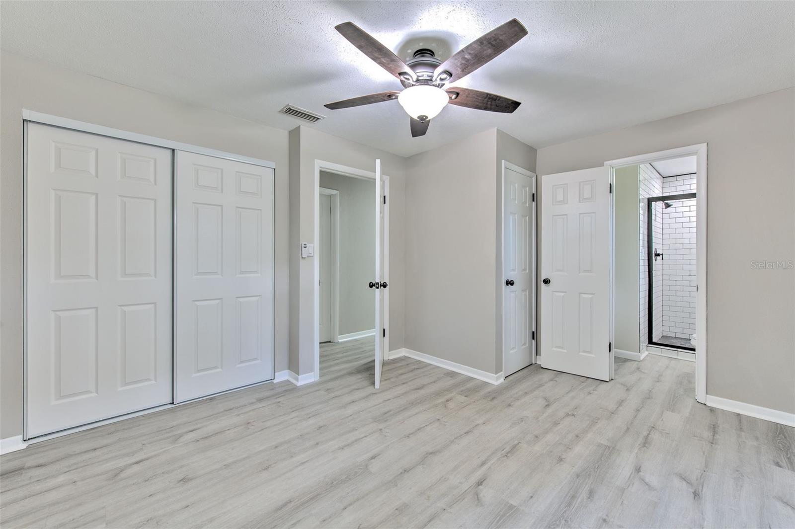 Image 35 of 37 For 37224 Nicole Avenue