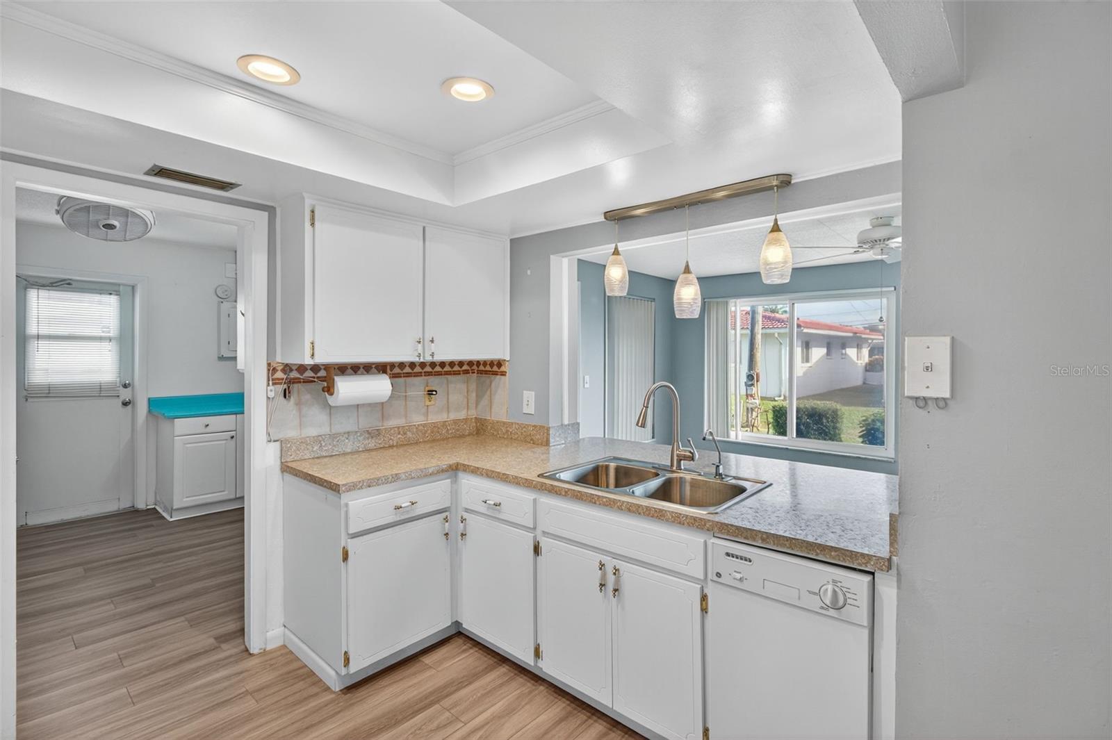 Image 12 of 35 For 9481 45th Place N 9481