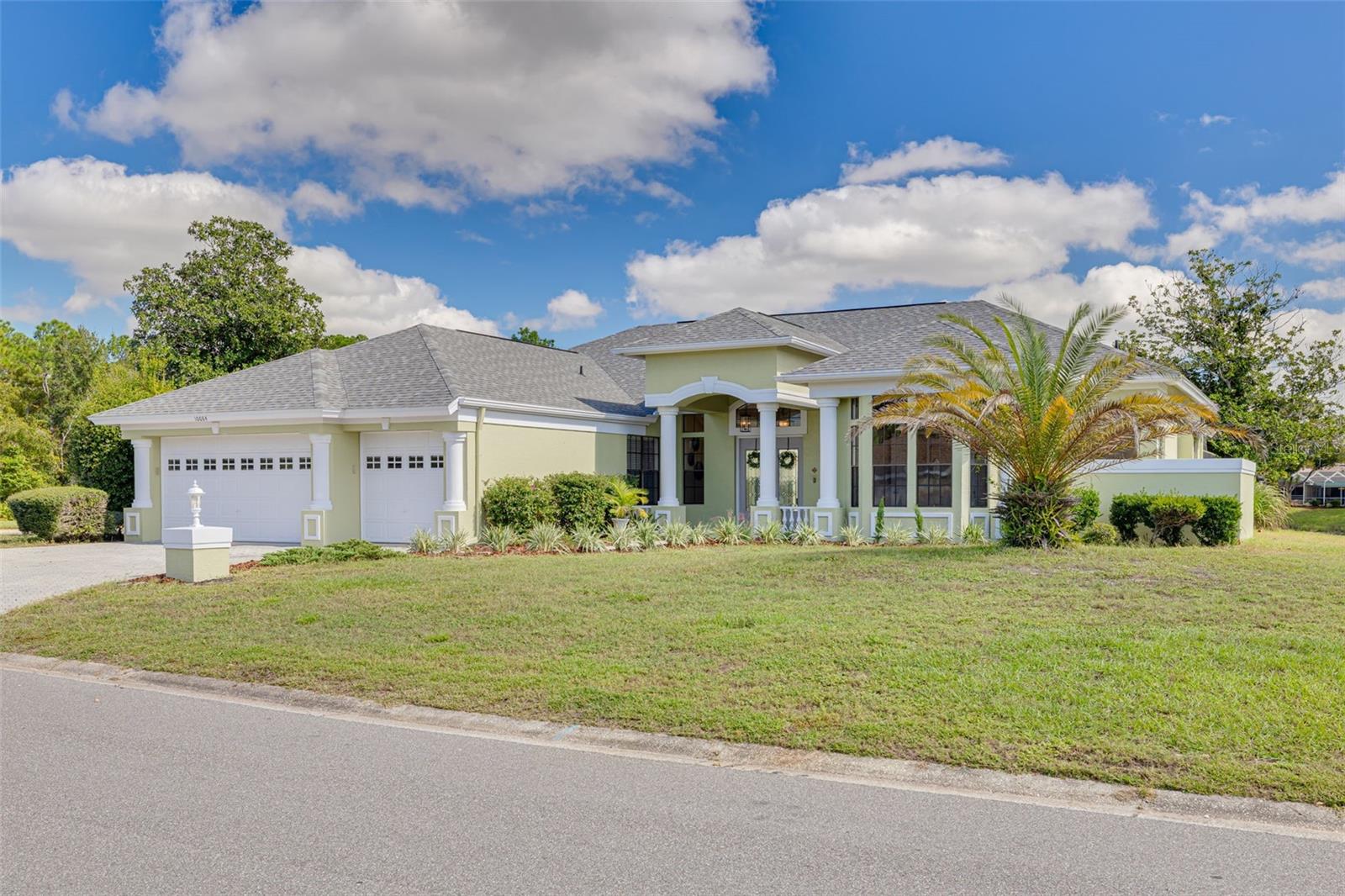 Details for 10084 Twelve Oaks Court, WEEKI WACHEE, FL 34613