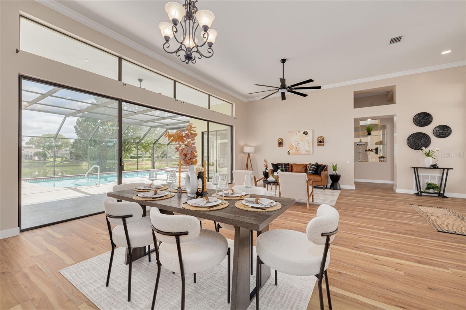 Image 7 of 47 For 10084 Twelve Oaks Court