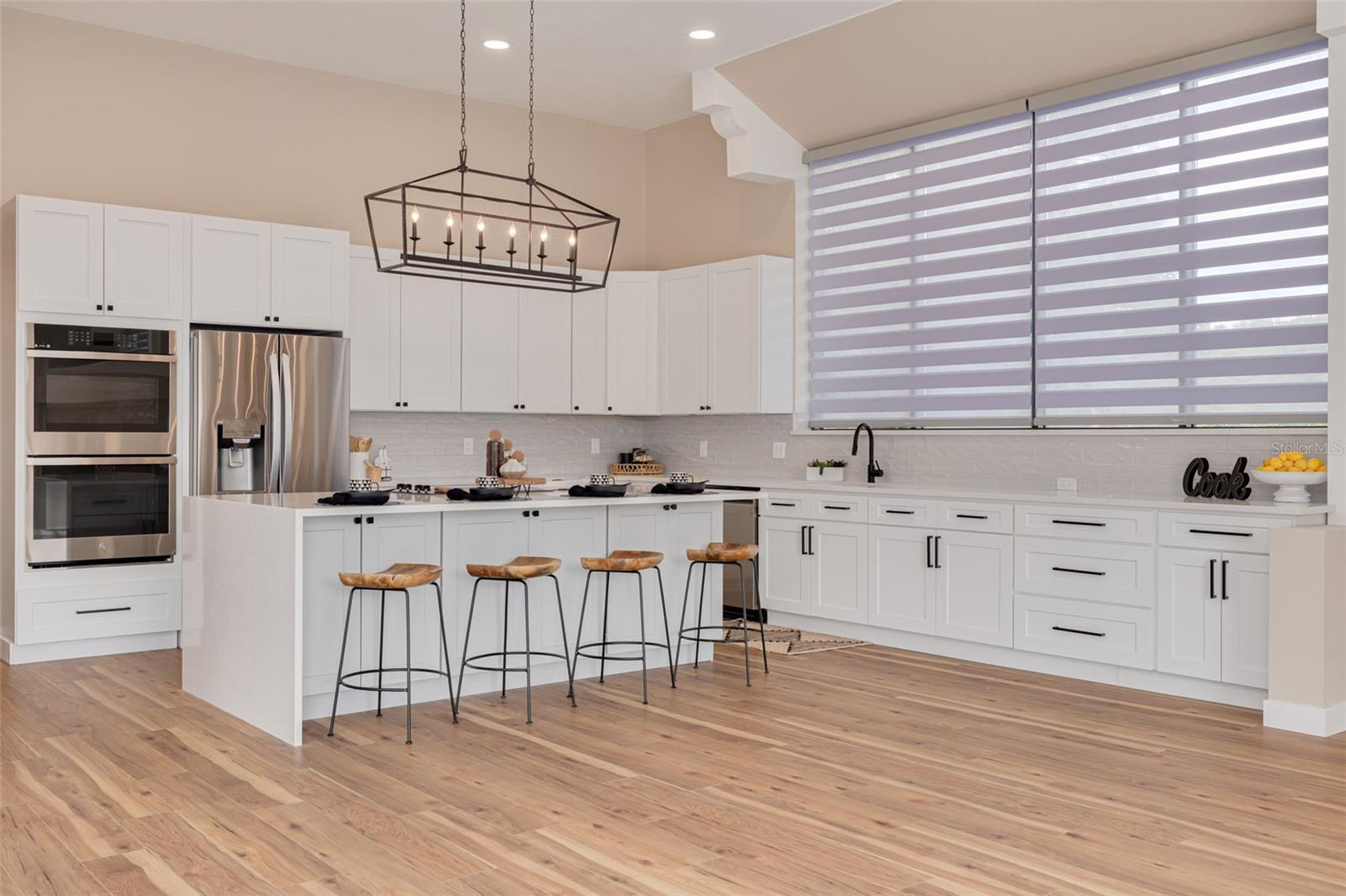 Image 9 of 47 For 10084 Twelve Oaks Court