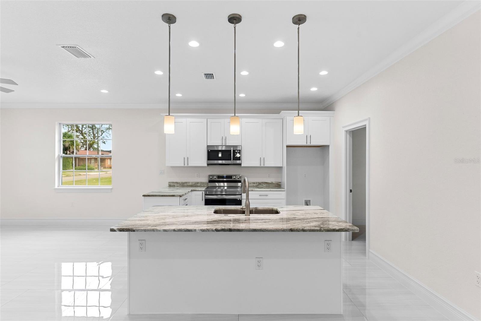 Image 26 of 44 For 701 Dr Martin Luther King Jr Boulevard