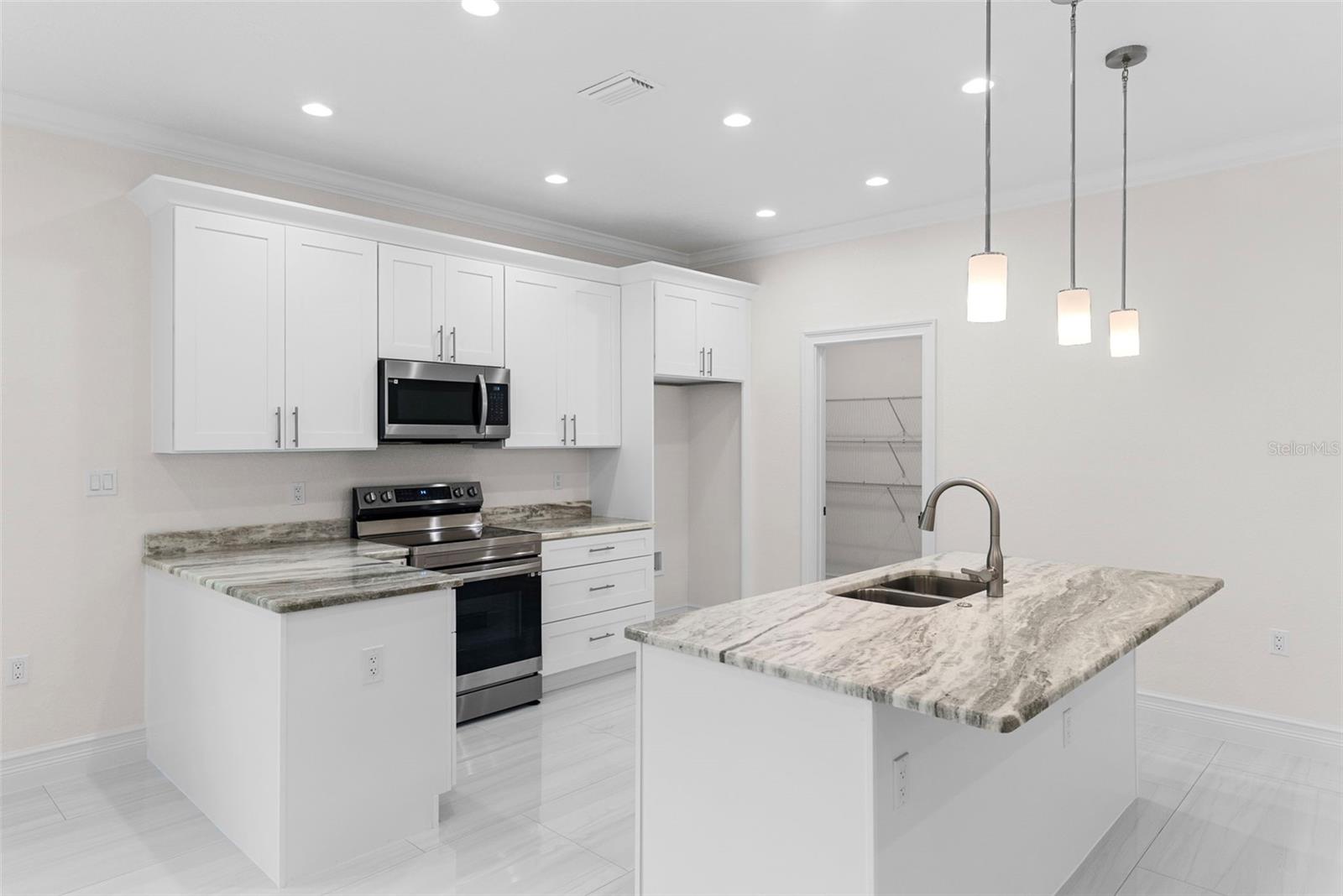 Image 30 of 44 For 701 Dr Martin Luther King Jr Boulevard