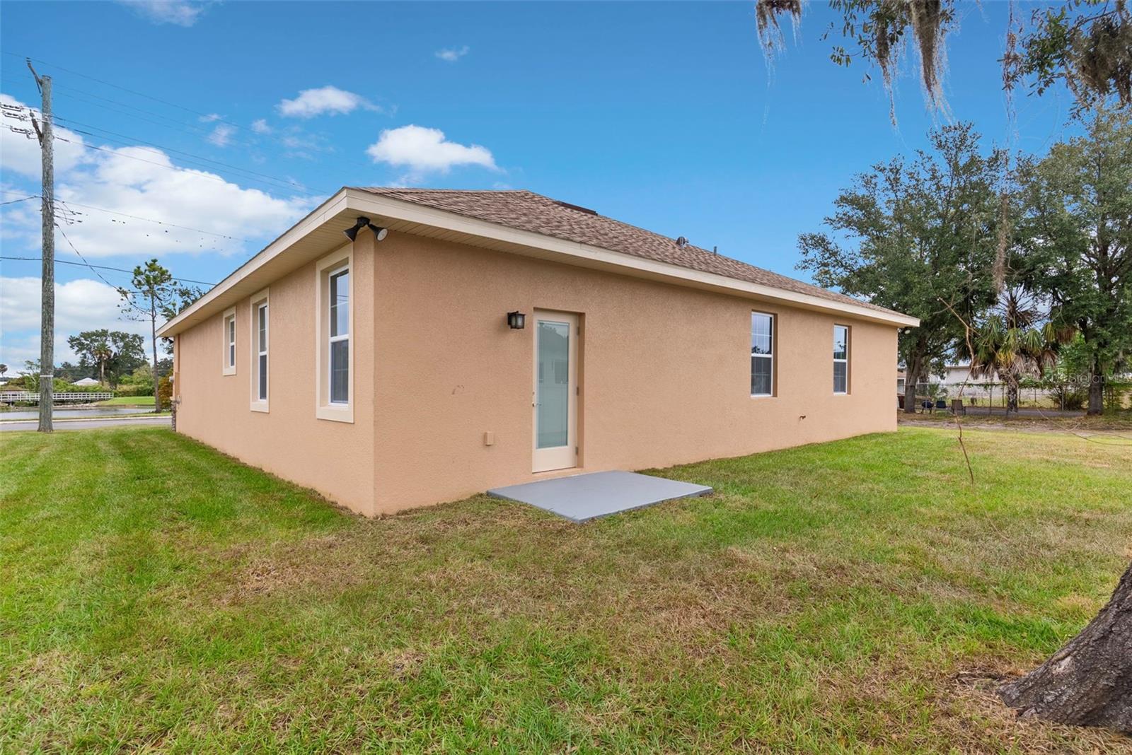 Image 6 of 44 For 701 Dr Martin Luther King Jr Boulevard