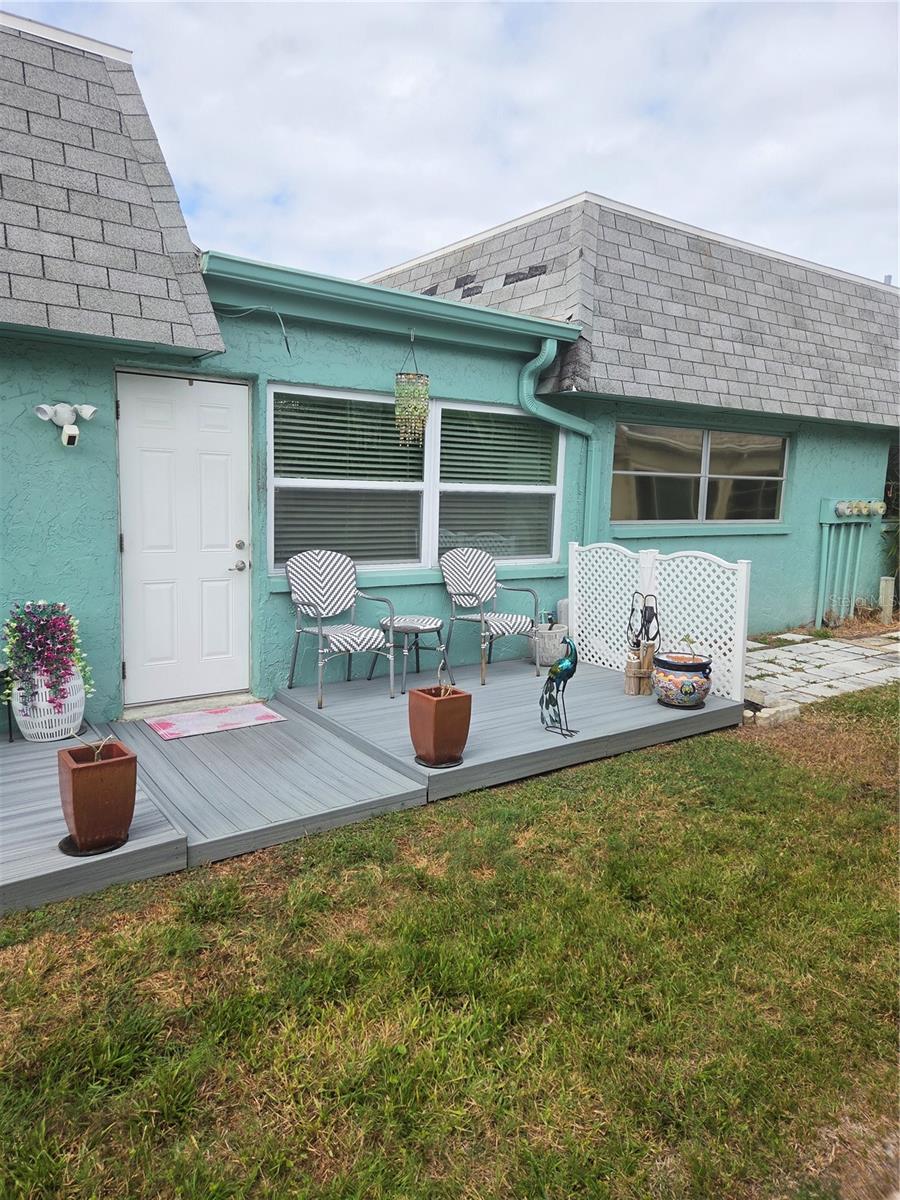 Image 2 of 42 For 8445 Phillip N 13