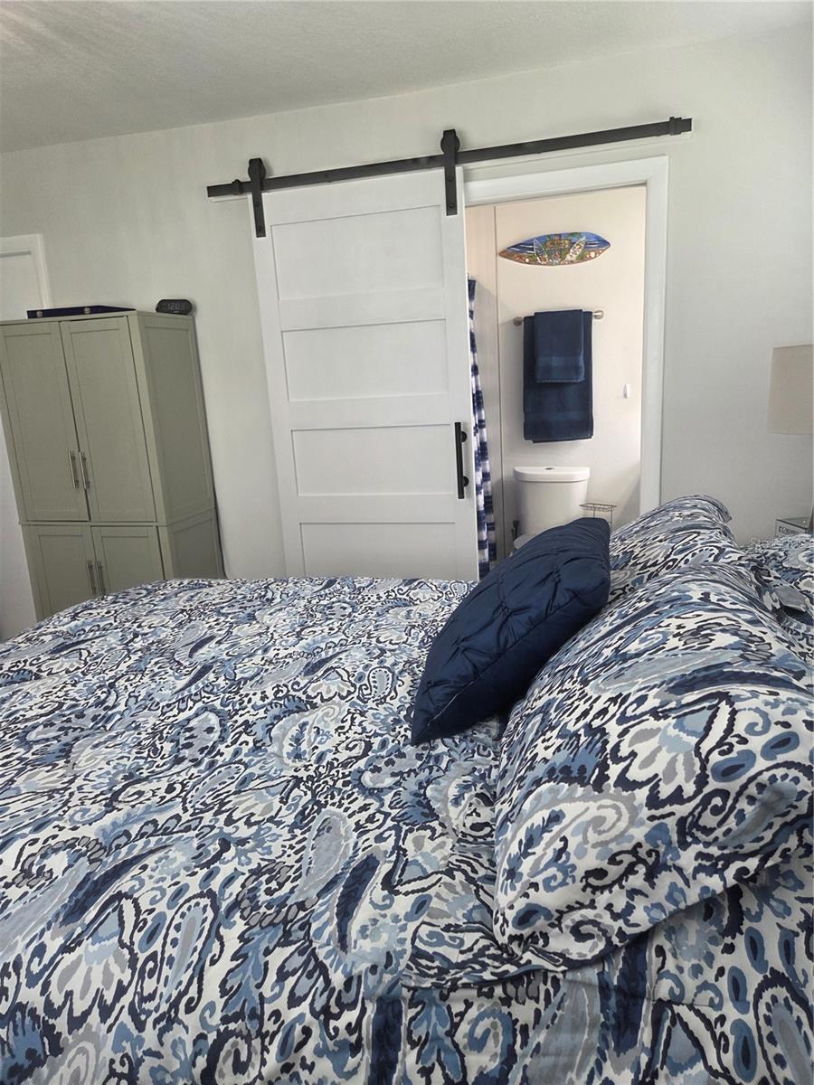 Image 25 of 42 For 8445 Phillip N 13