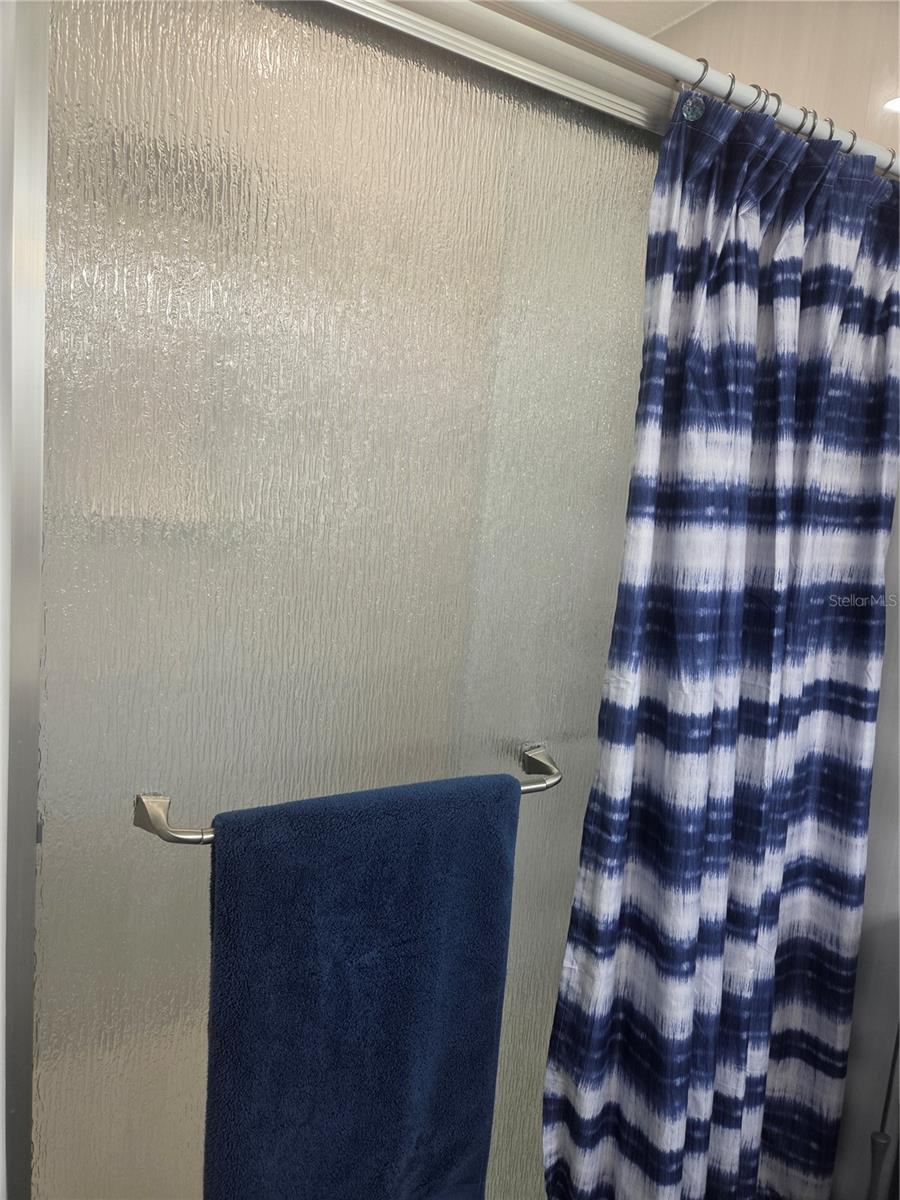 Image 29 of 42 For 8445 Phillip N 13