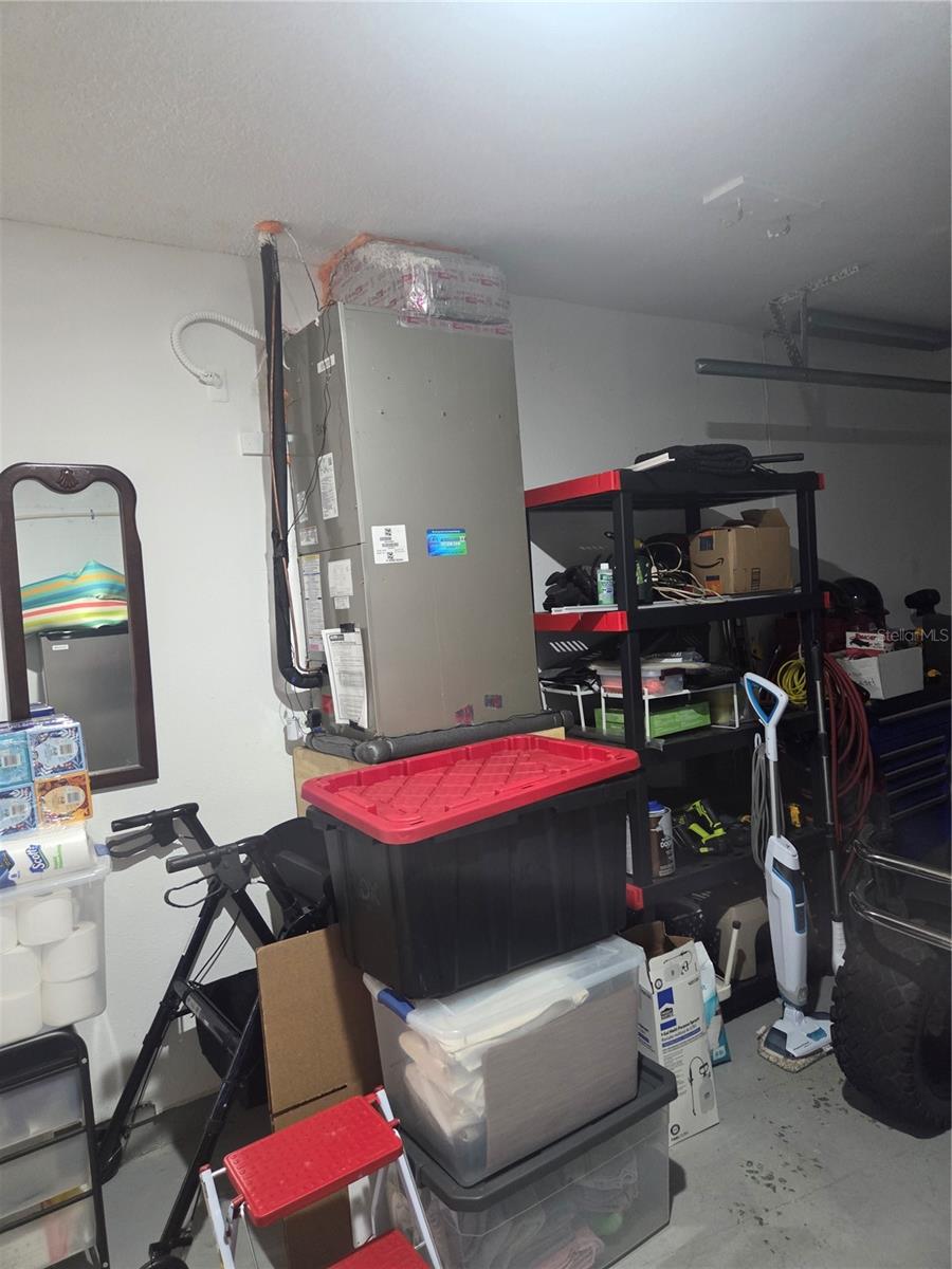 Image 38 of 42 For 8445 Phillip N 13