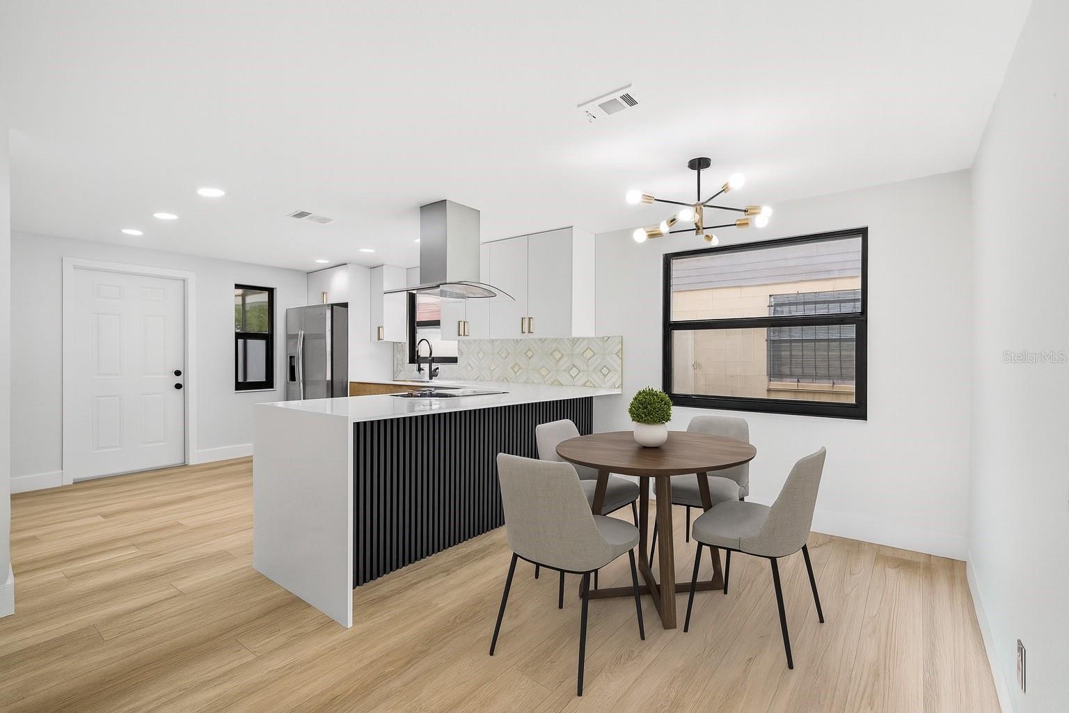 Image 15 of 52 For 7905 Timberlane West Drive