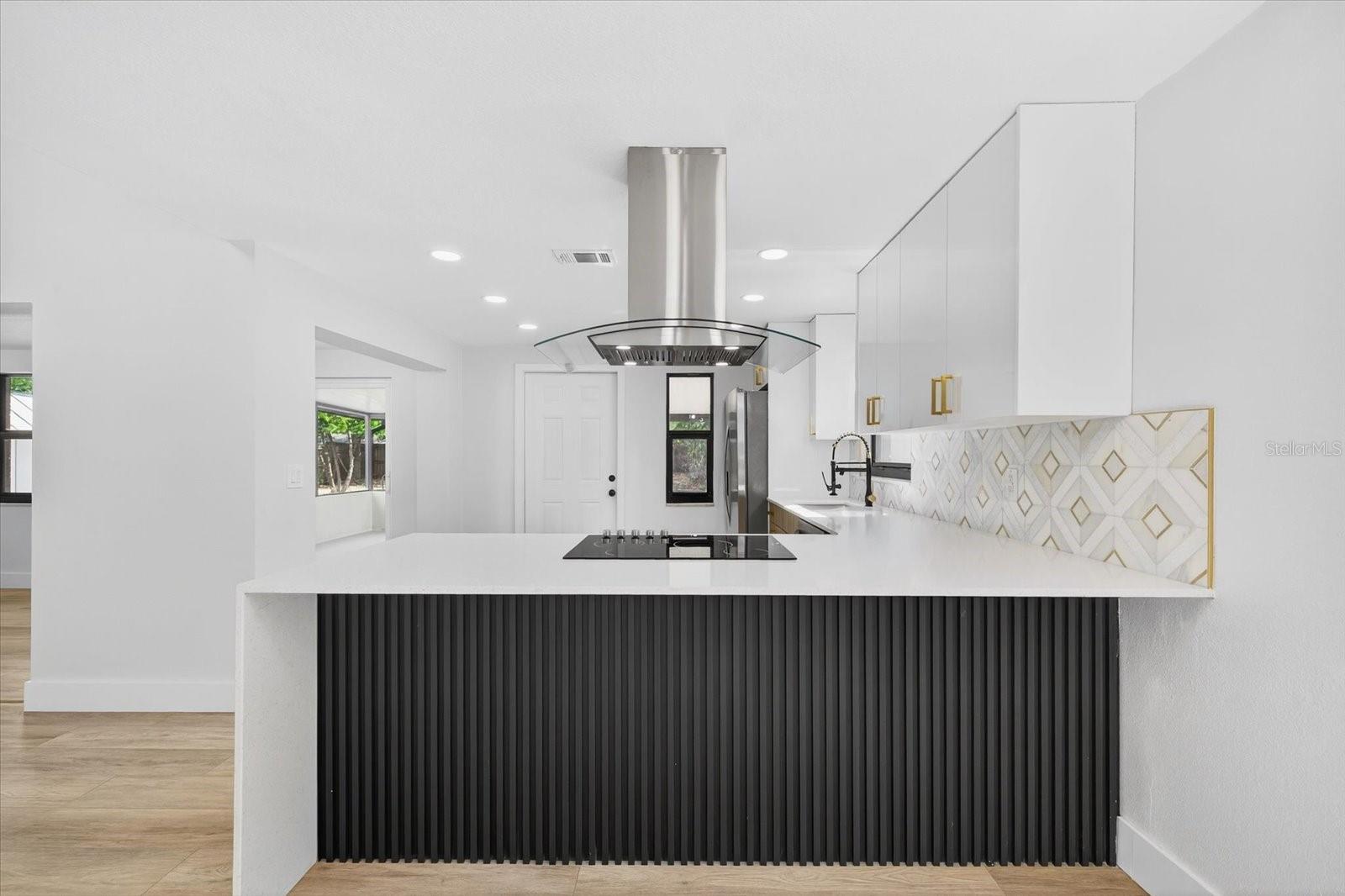 Image 17 of 52 For 7905 Timberlane West Drive