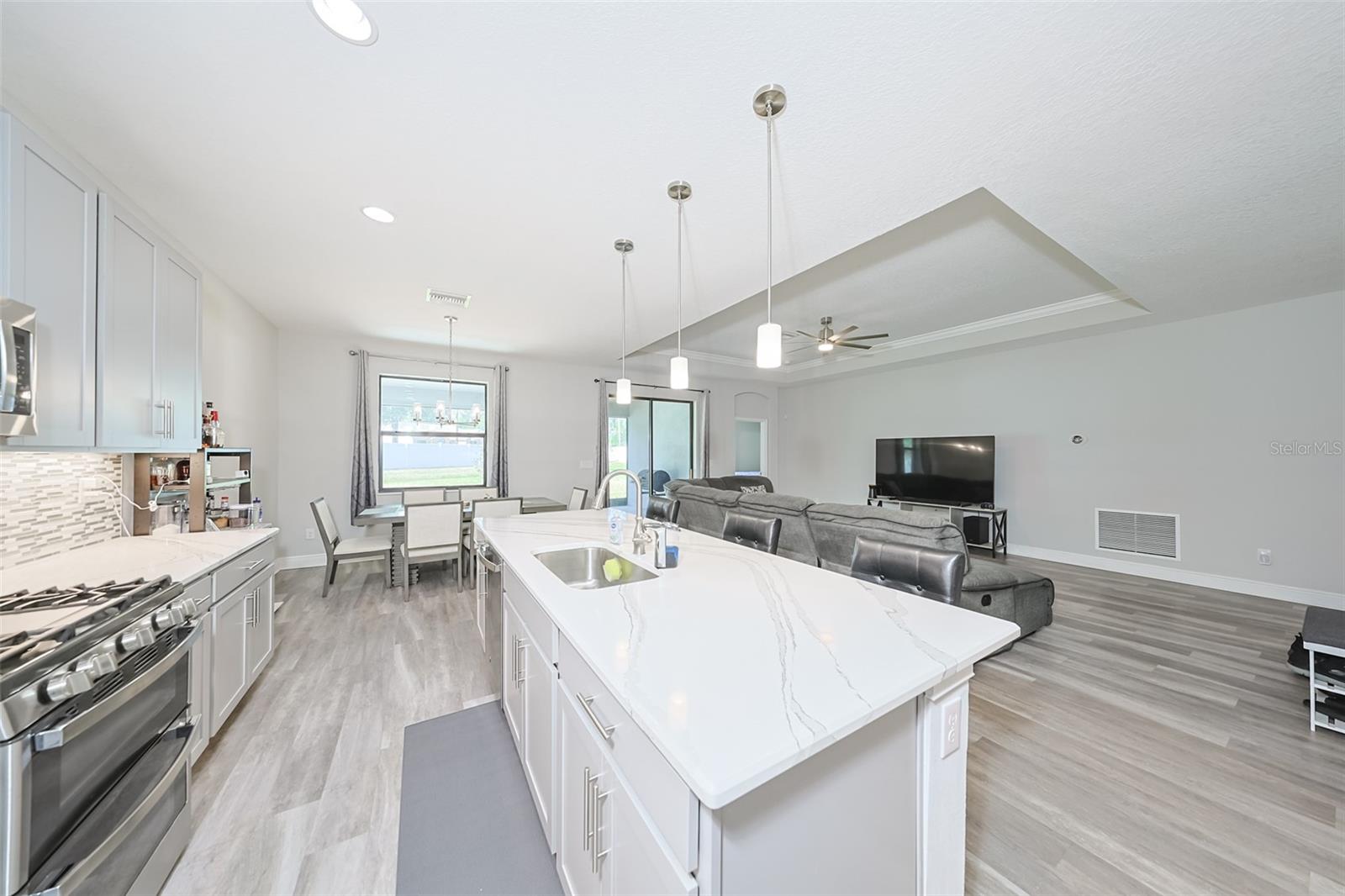 Image 15 of 47 For 130 Azul Drive