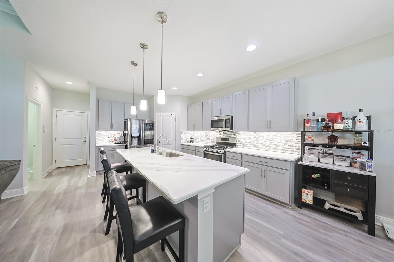 Image 17 of 47 For 130 Azul Drive