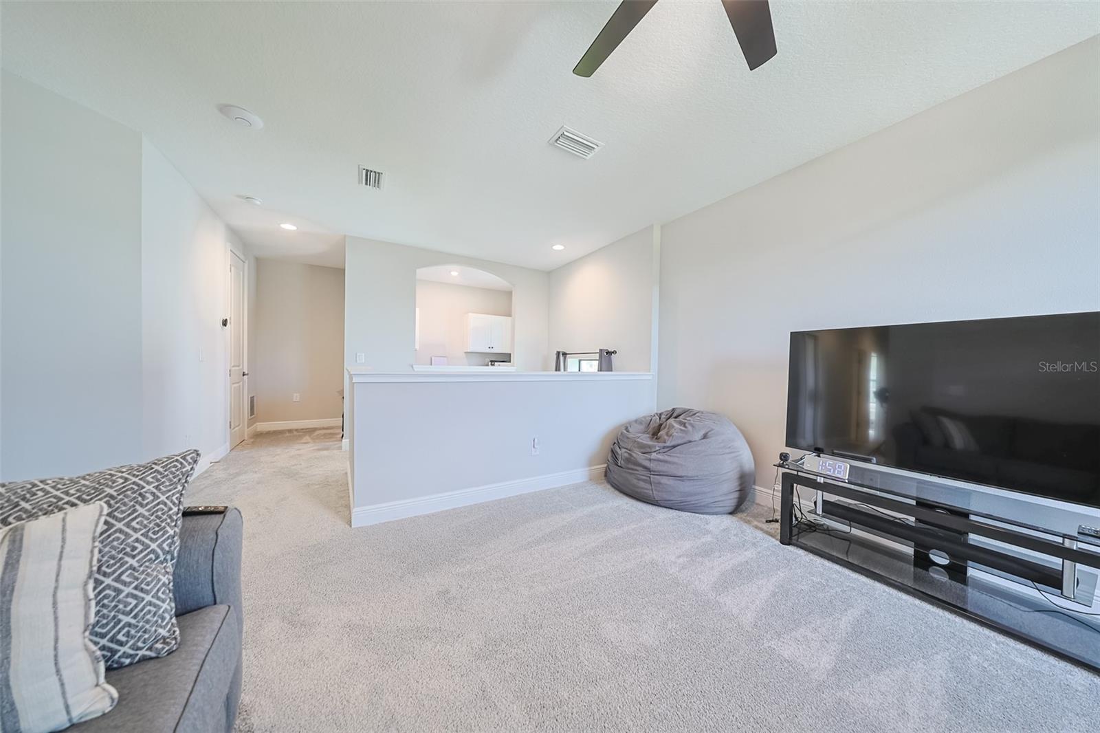 Image 25 of 47 For 130 Azul Drive