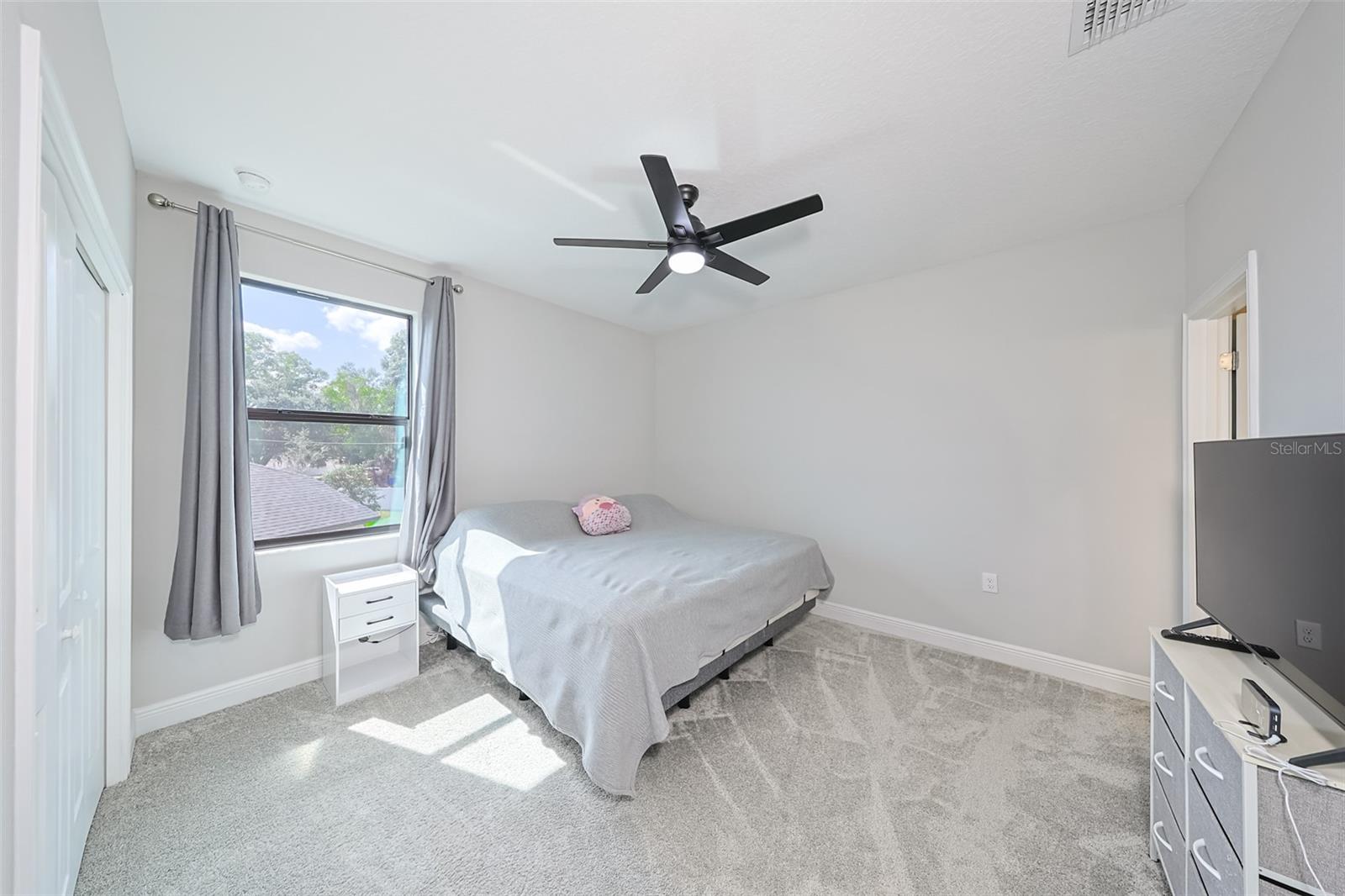 Image 31 of 47 For 130 Azul Drive