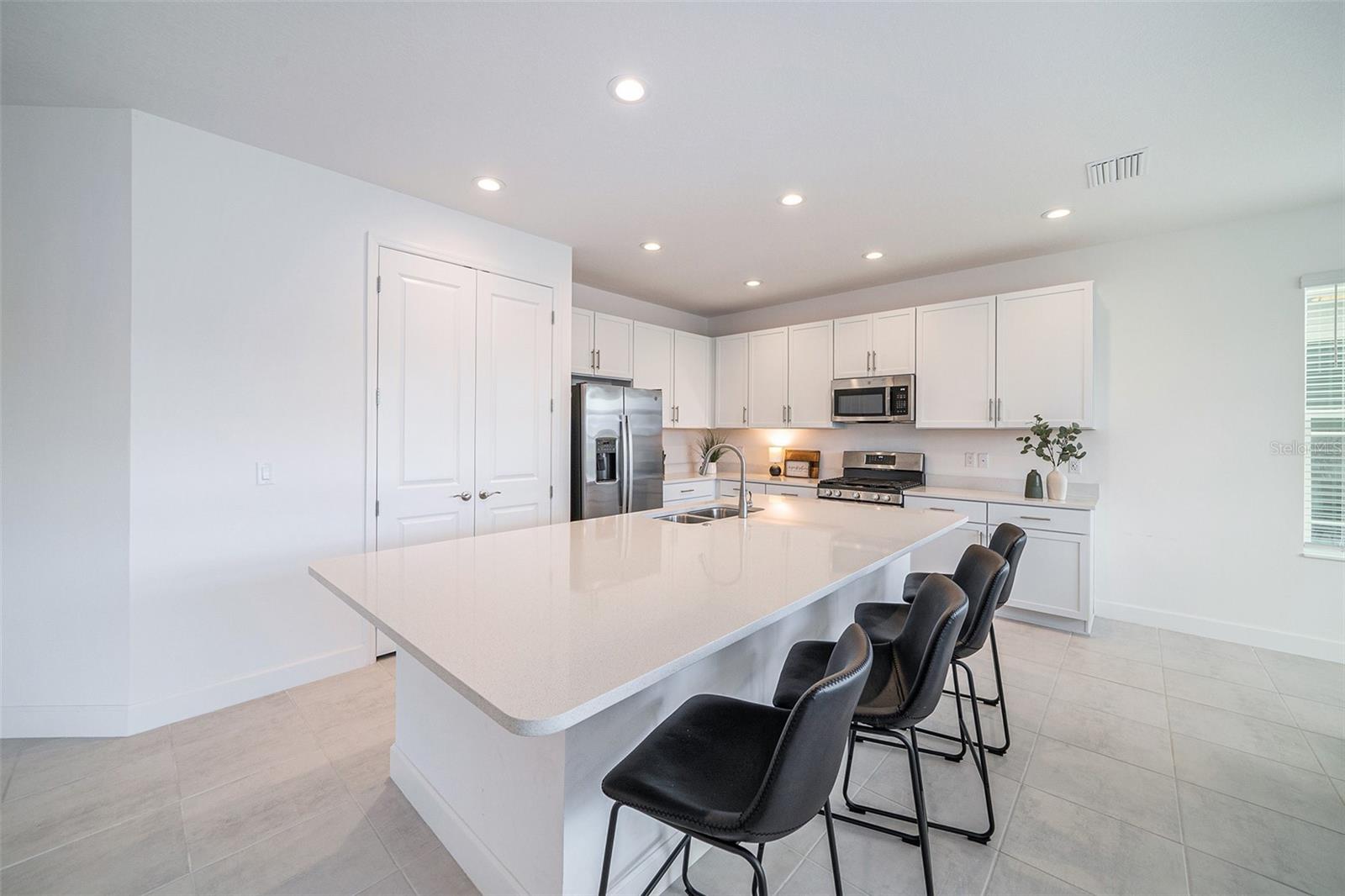 Image 14 of 56 For 3333 Woodland Brook Way