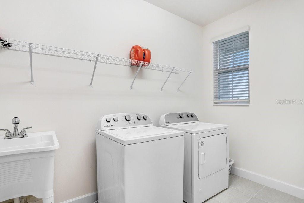 Image 33 of 56 For 3333 Woodland Brook Way