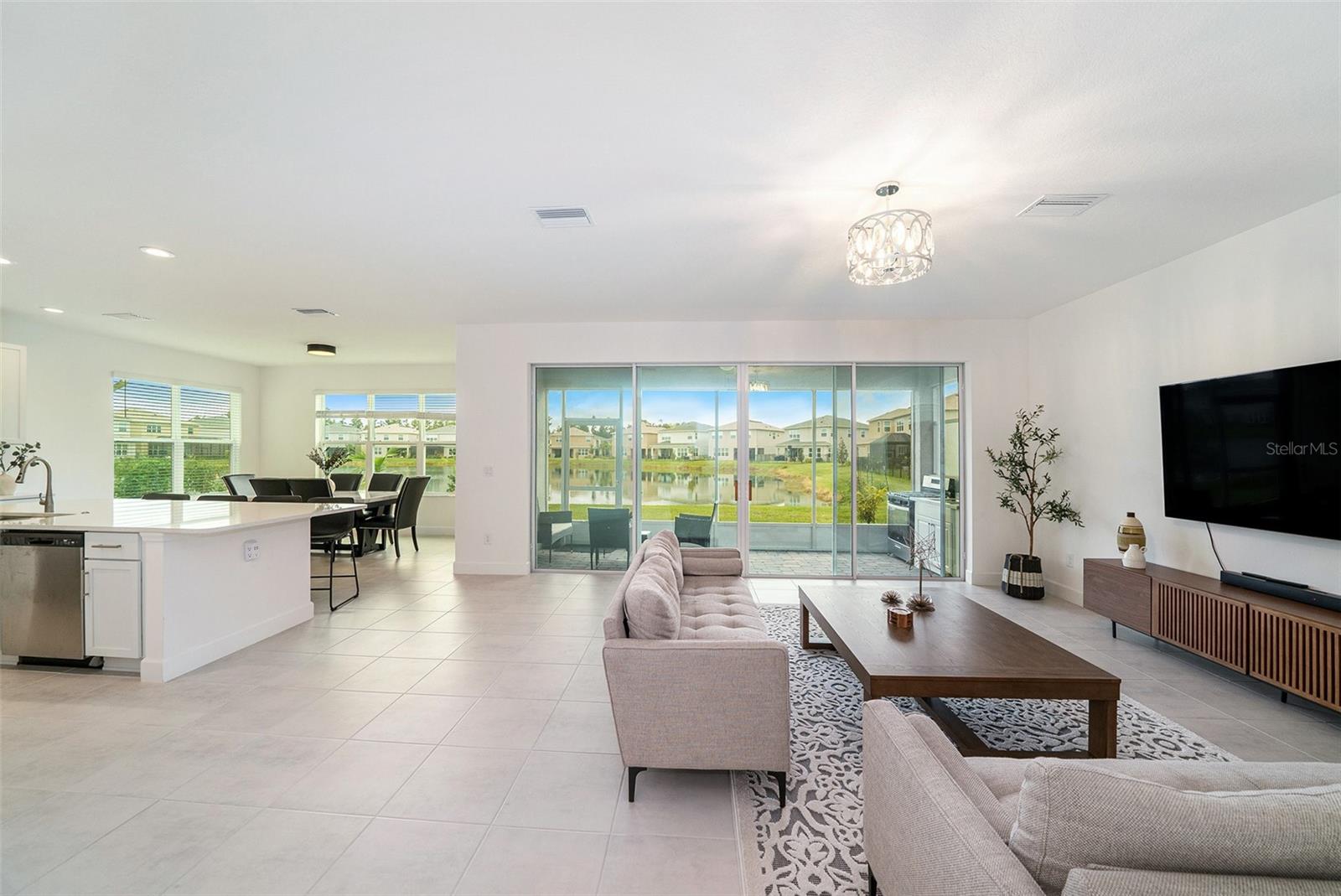 Image 7 of 56 For 3333 Woodland Brook Way