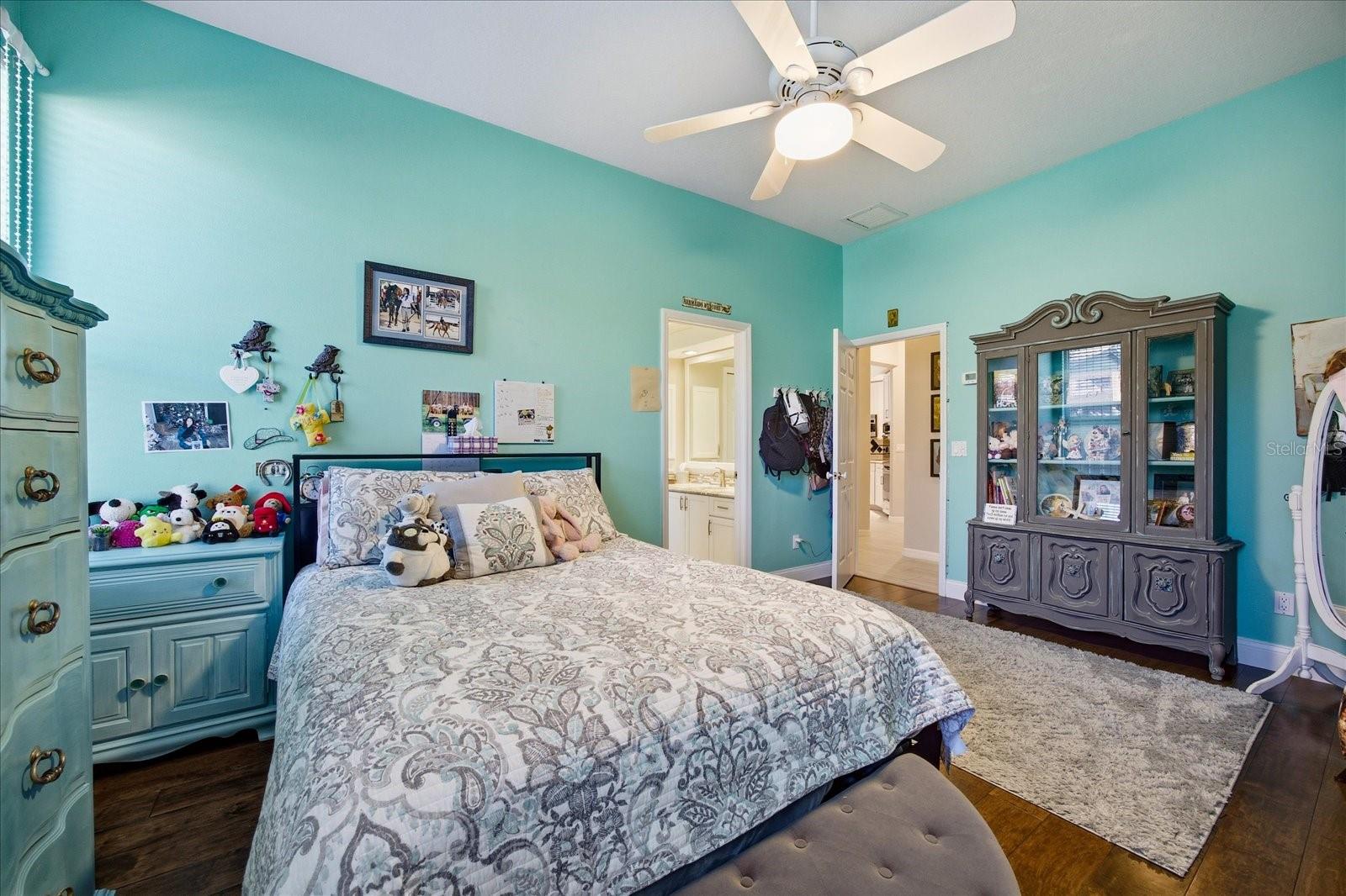 Image 27 of 80 For 4954 Turtle Creek Trail