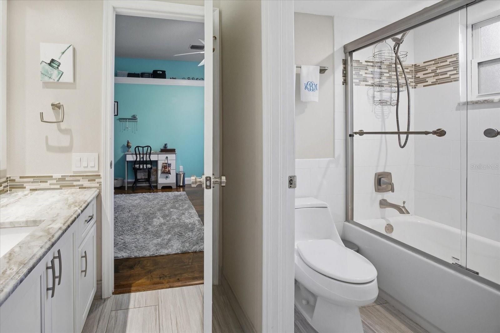 Image 29 of 80 For 4954 Turtle Creek Trail