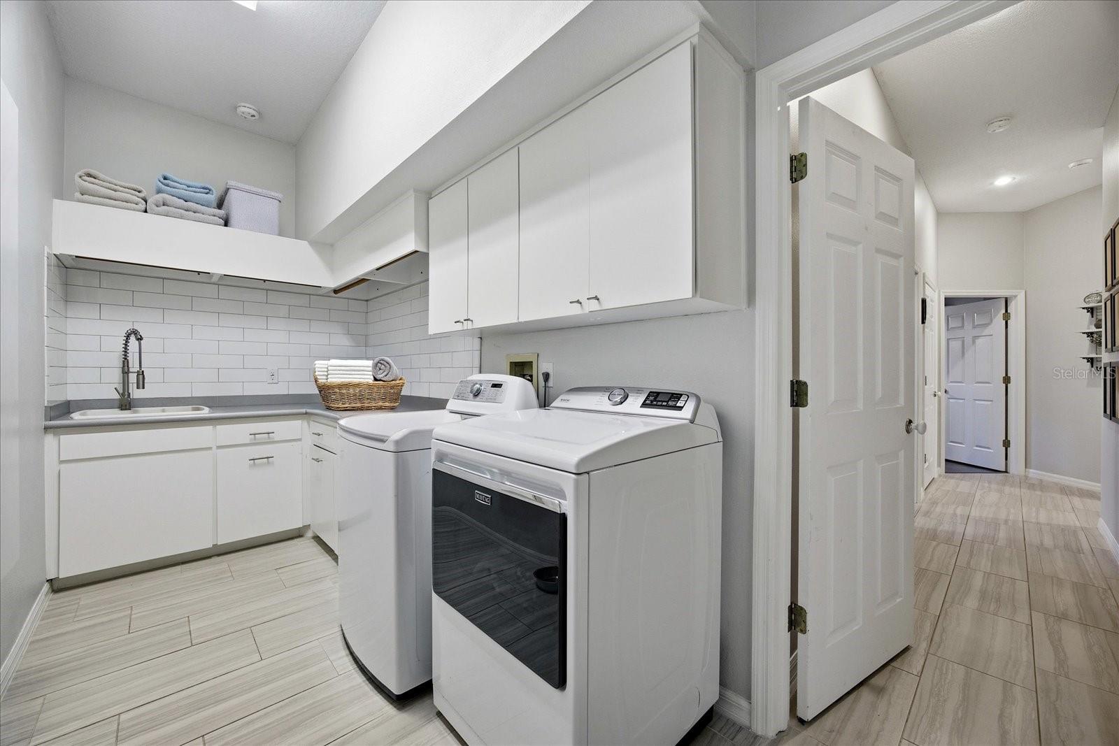 Image 31 of 80 For 4954 Turtle Creek Trail