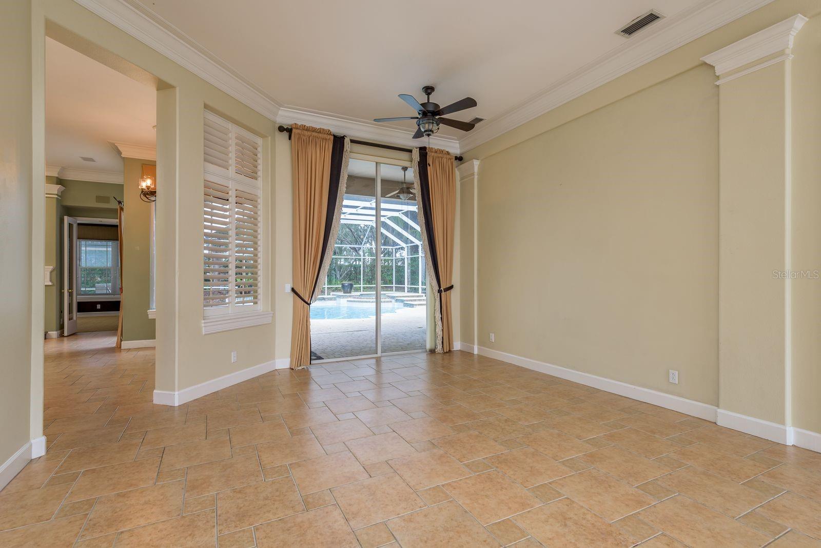 Image 11 of 57 For 5264 Karlsburg Place